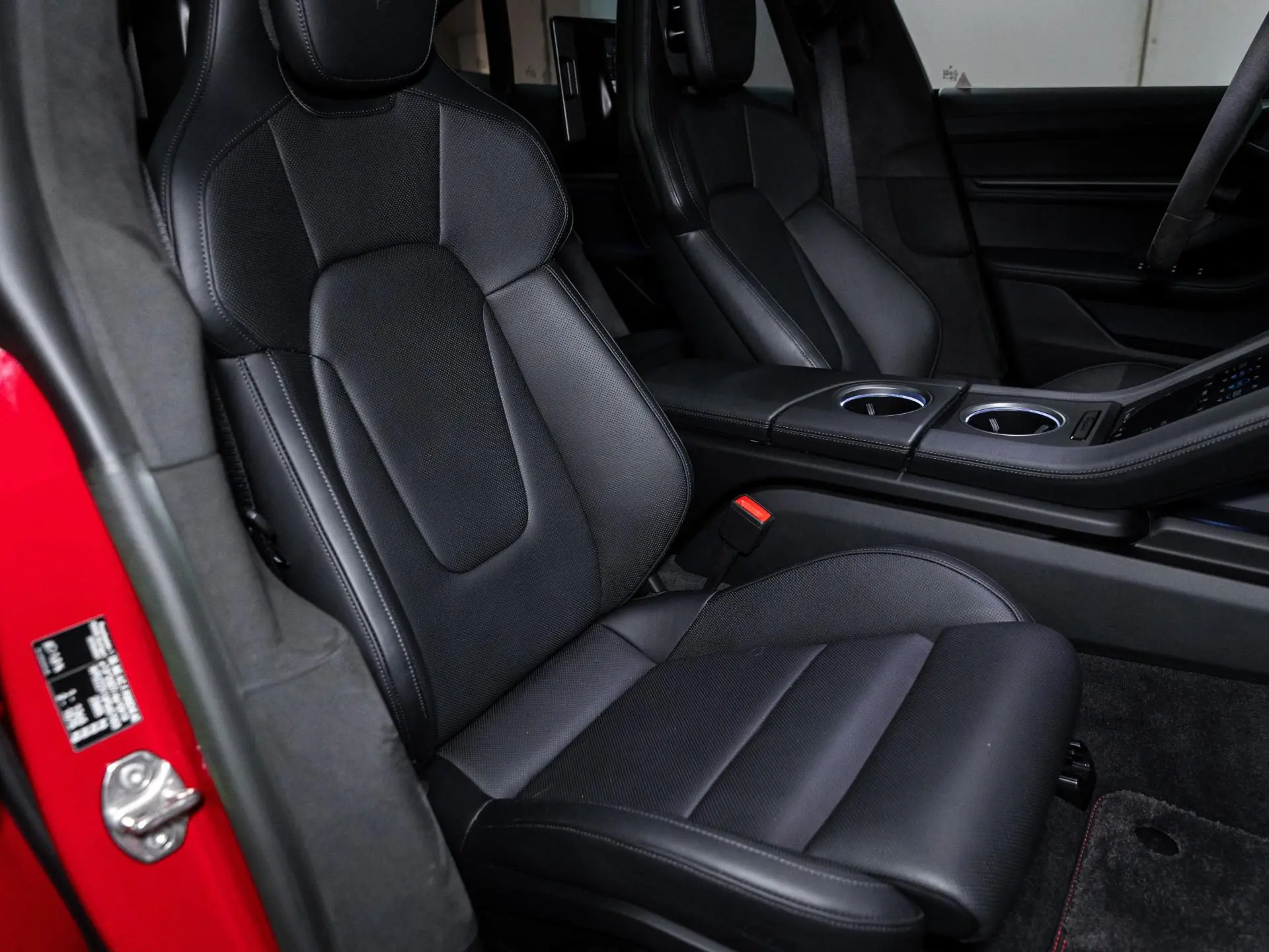 Taycan 4 Cross Turismo MJ2023