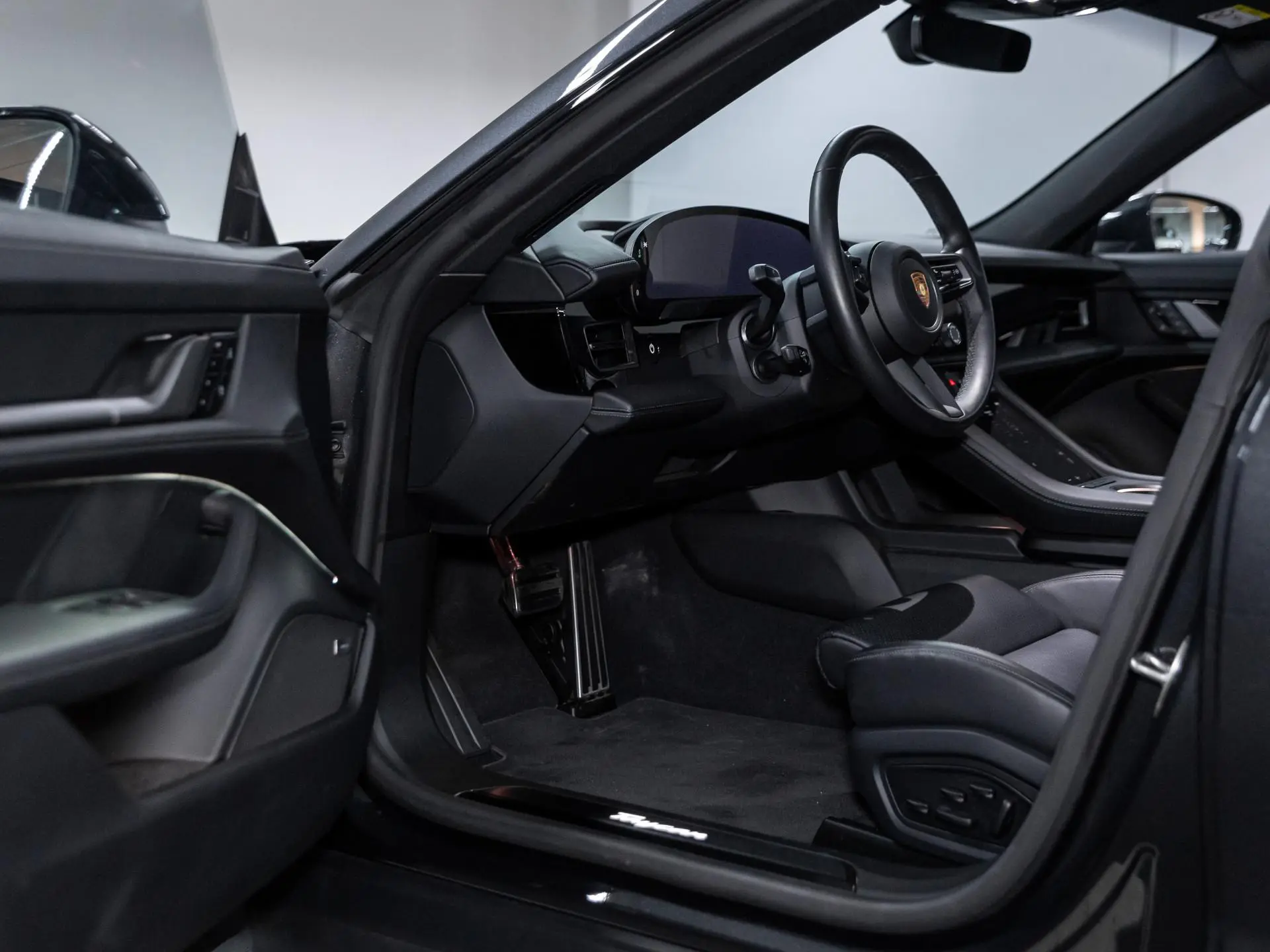 Taycan Sport Turismo