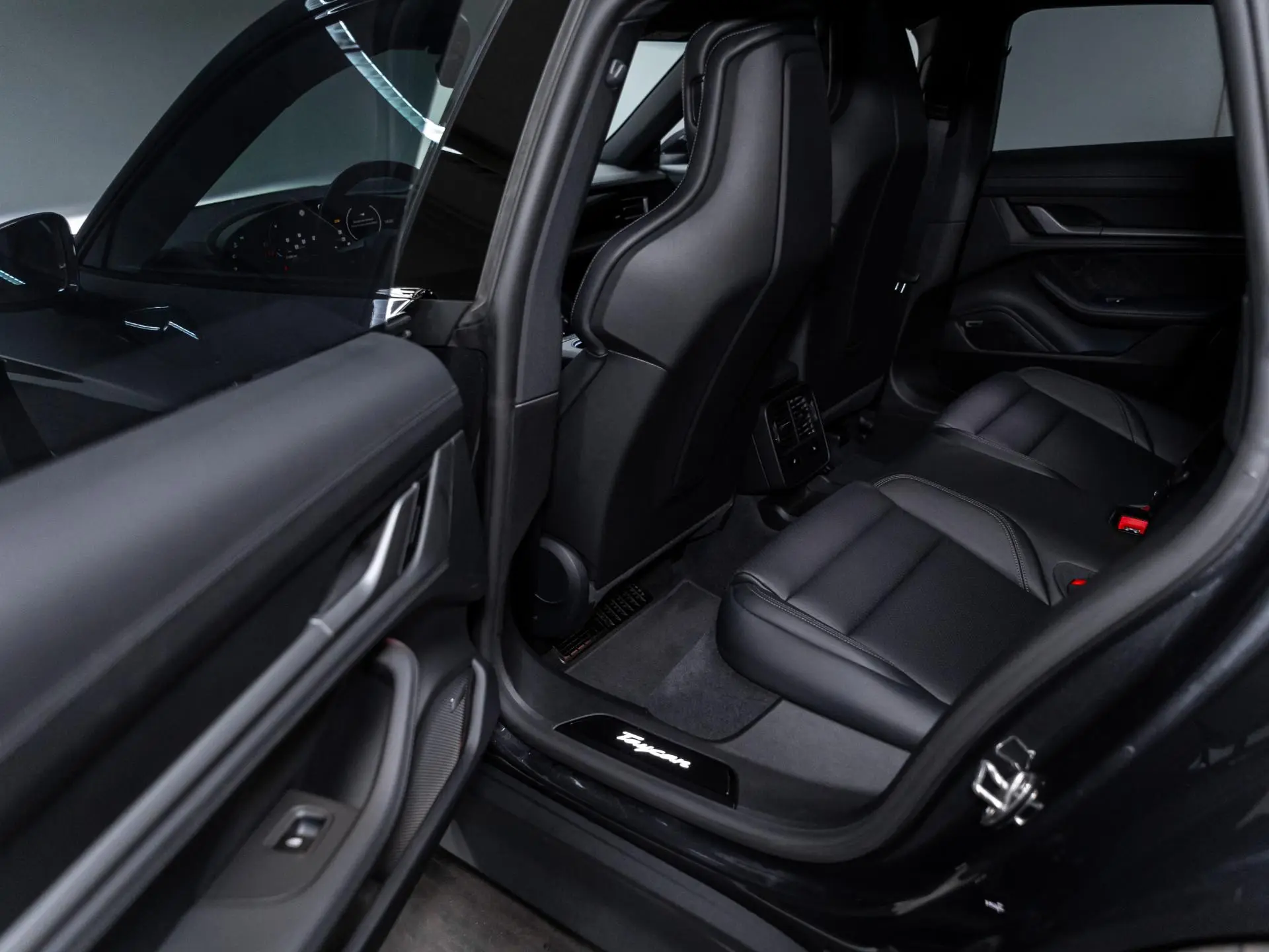 Taycan Sport Turismo