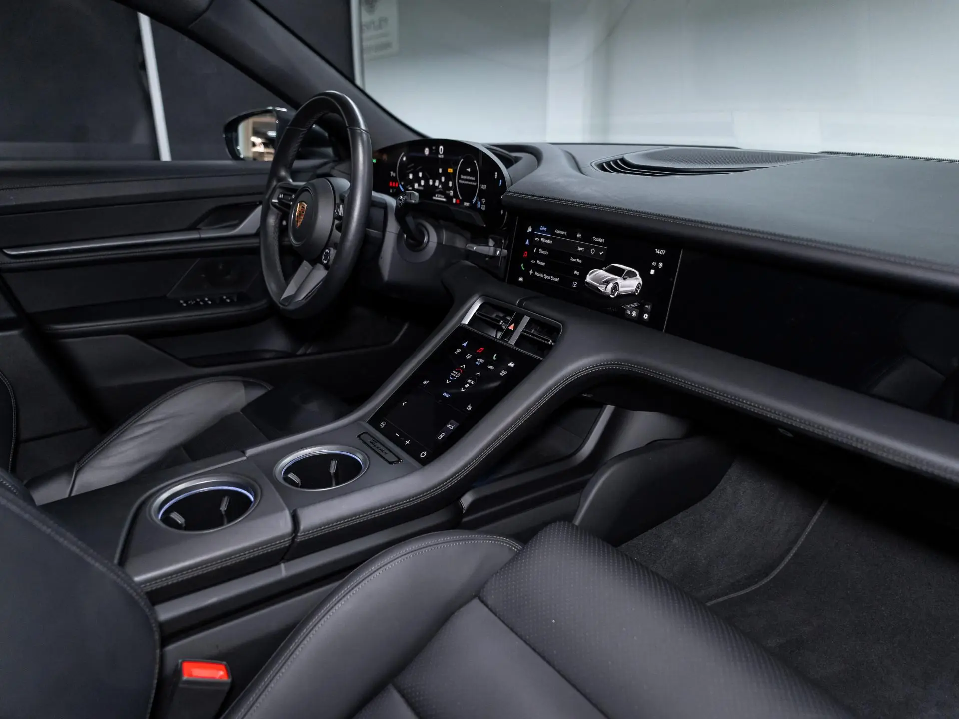 Taycan Sport Turismo