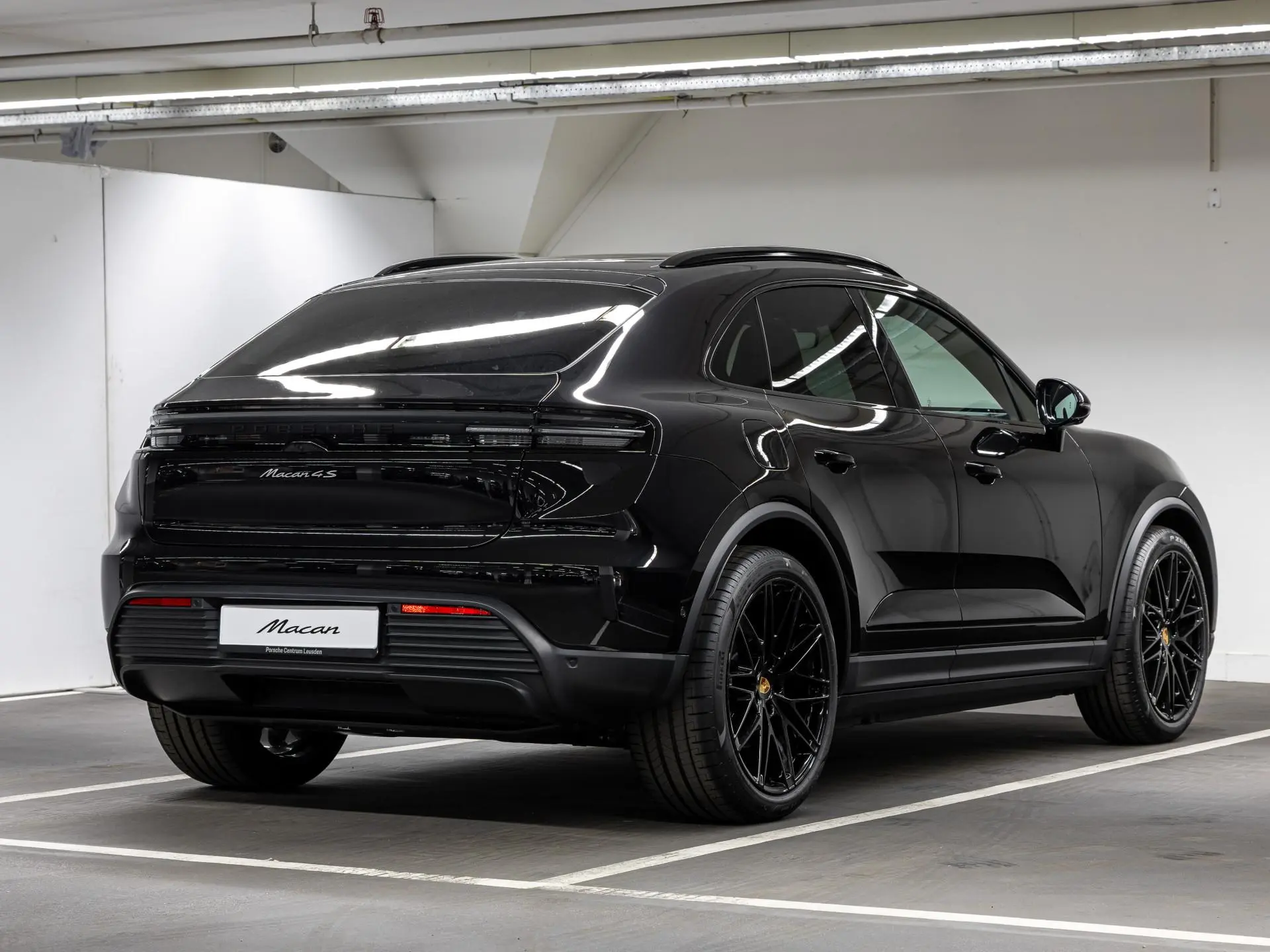Macan 4 S 100 kWh