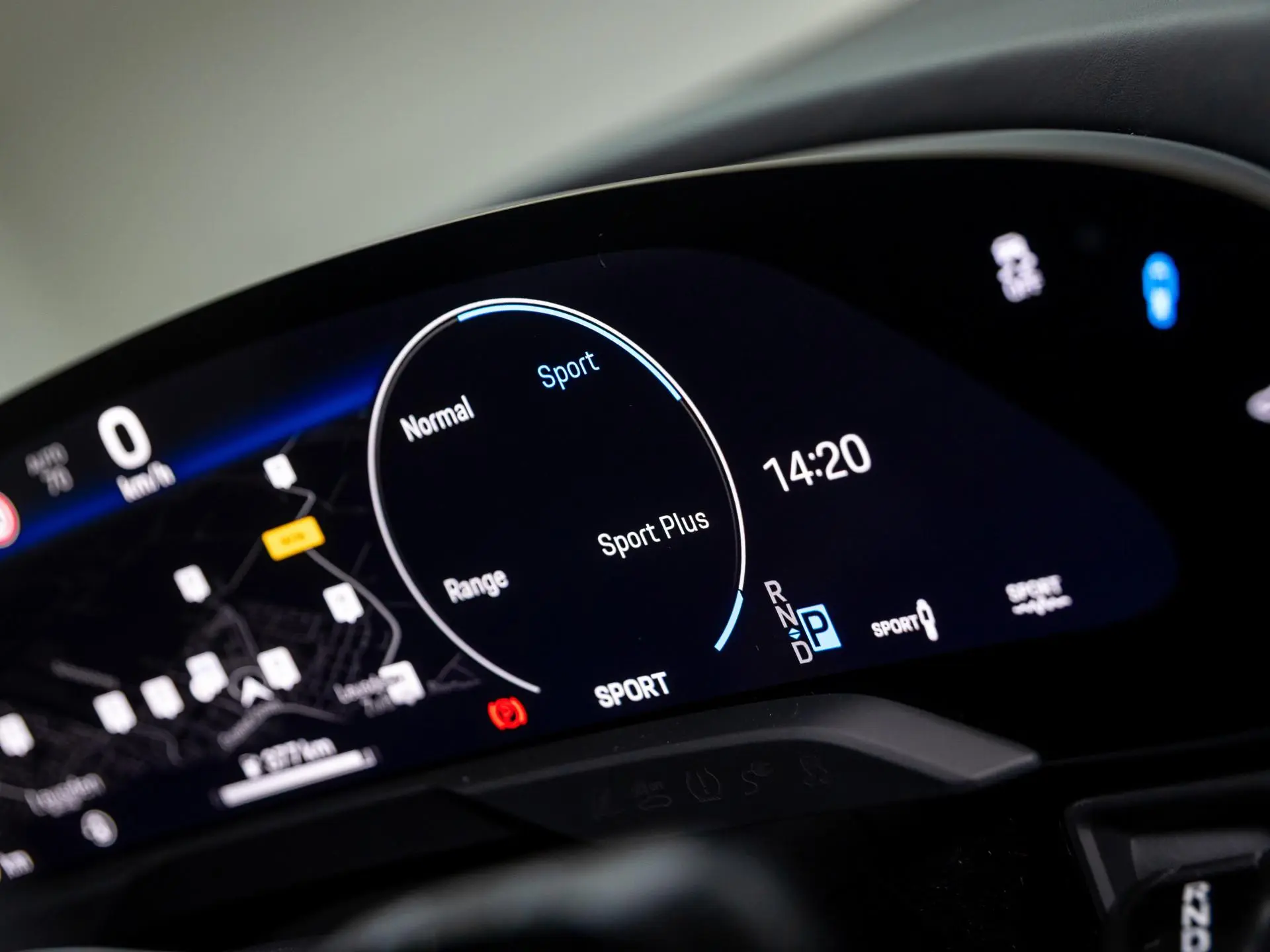 Taycan Sport Turismo Black Edition