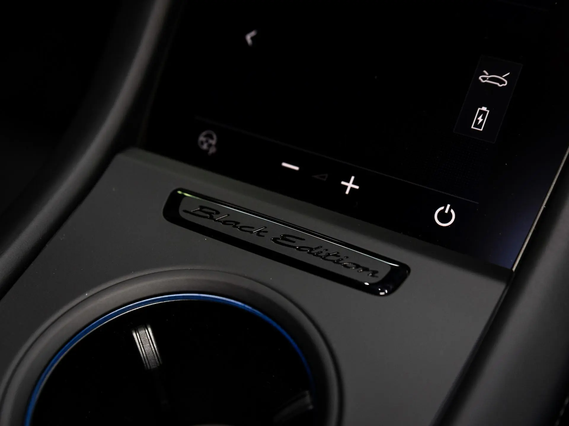 Taycan Sport Turismo Black Edition