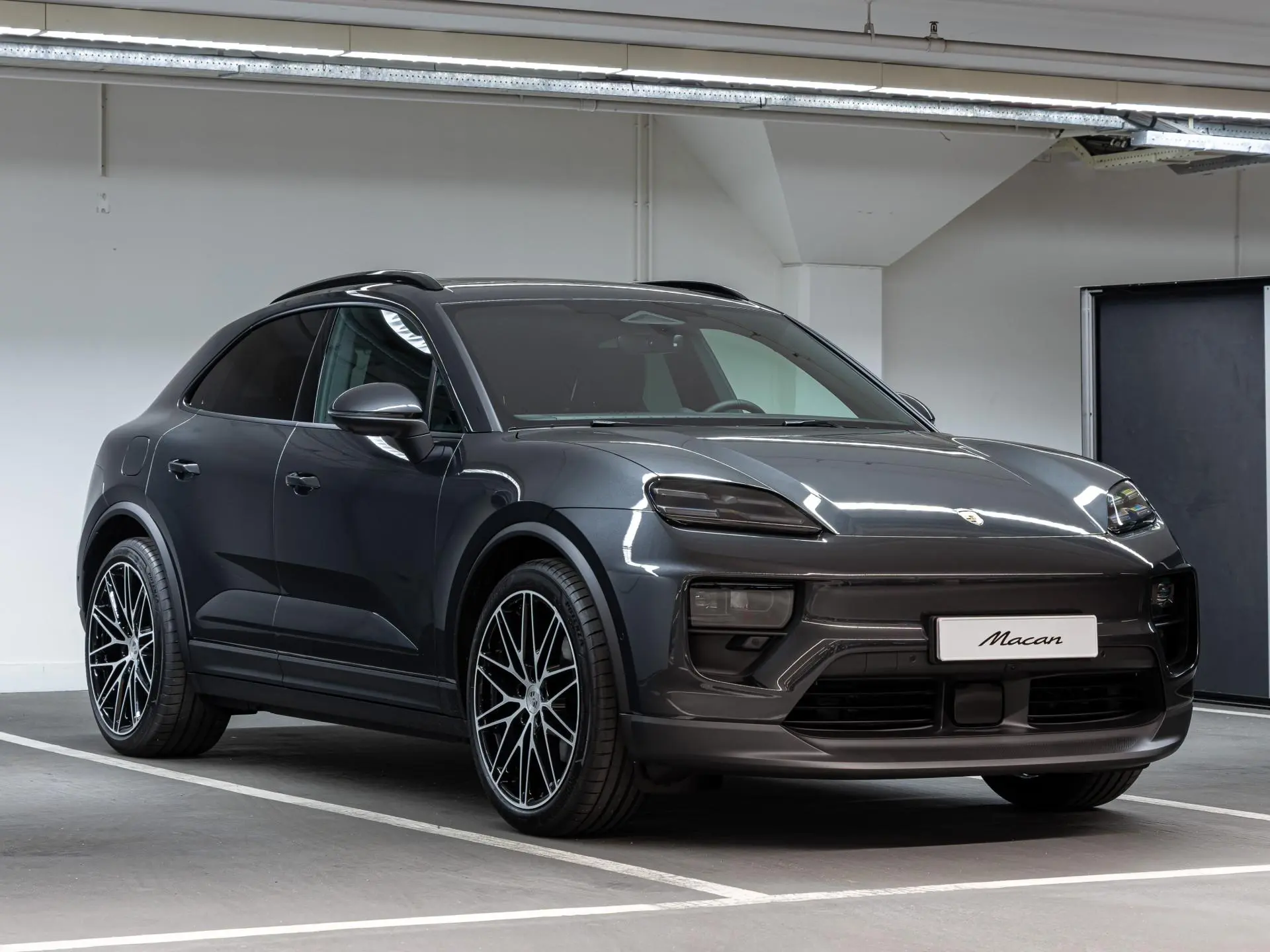 Macan 4