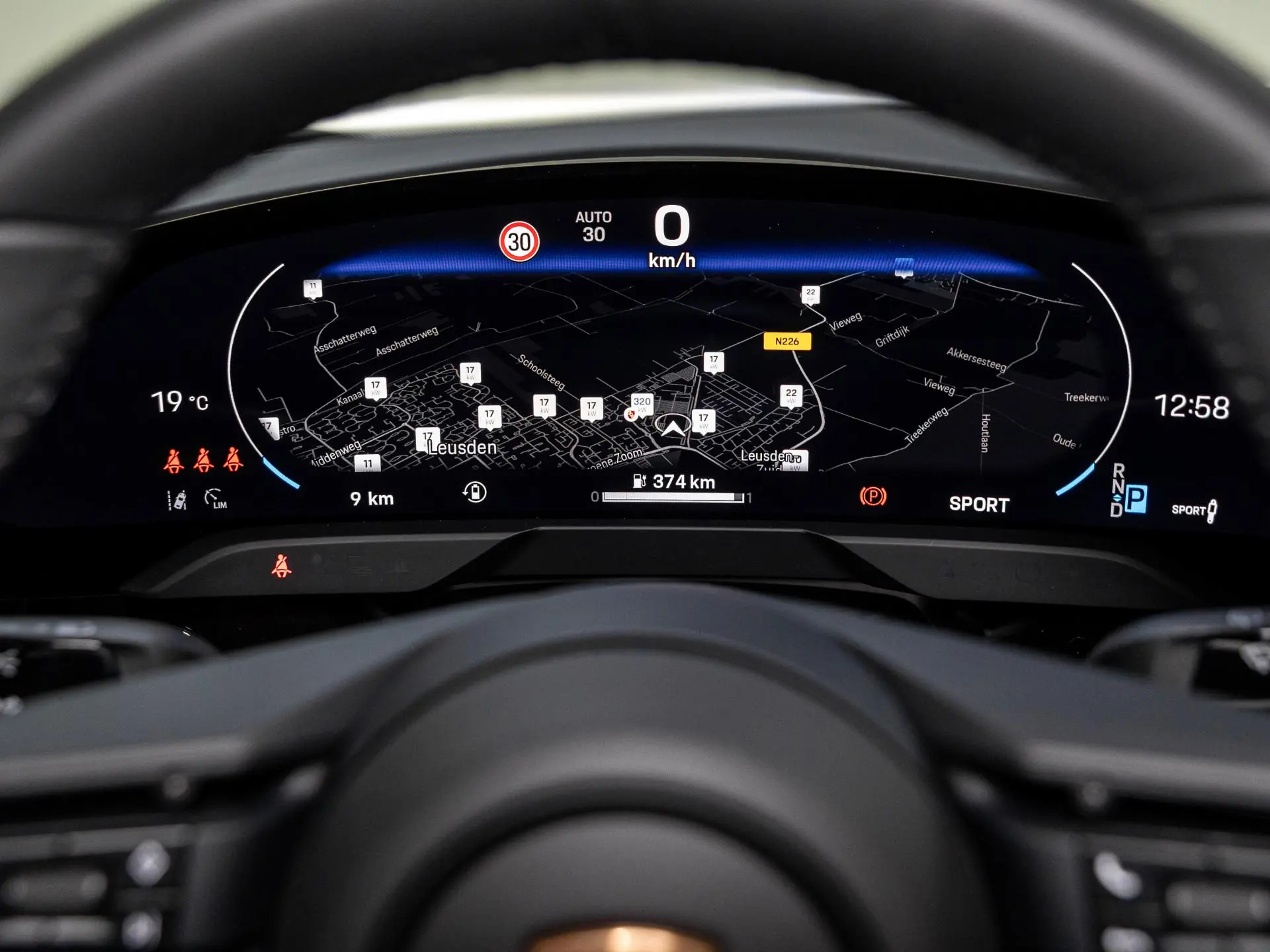 Taycan Sport Turismo Black Edition