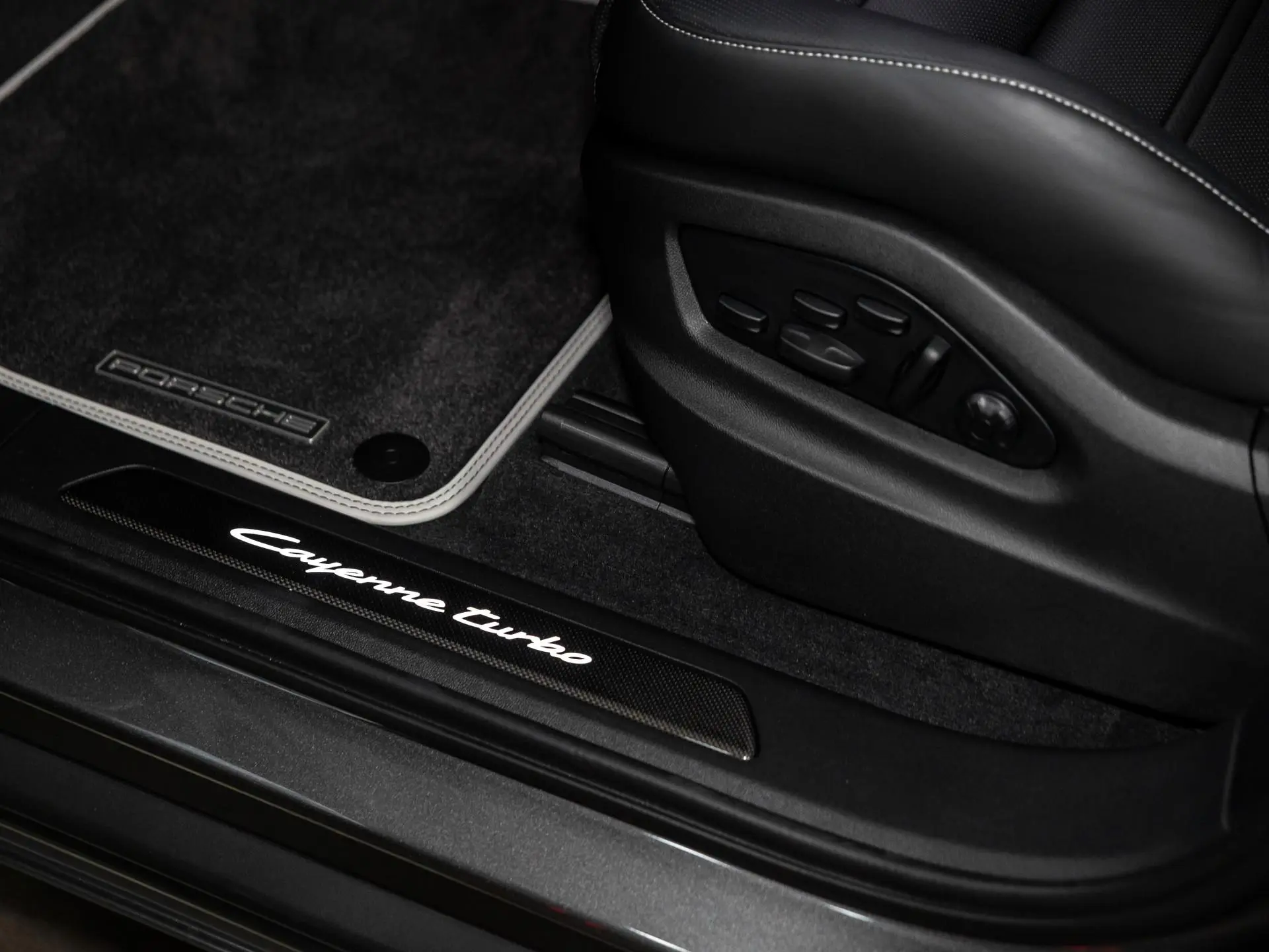 Cayenne Turbo E-Hybrid