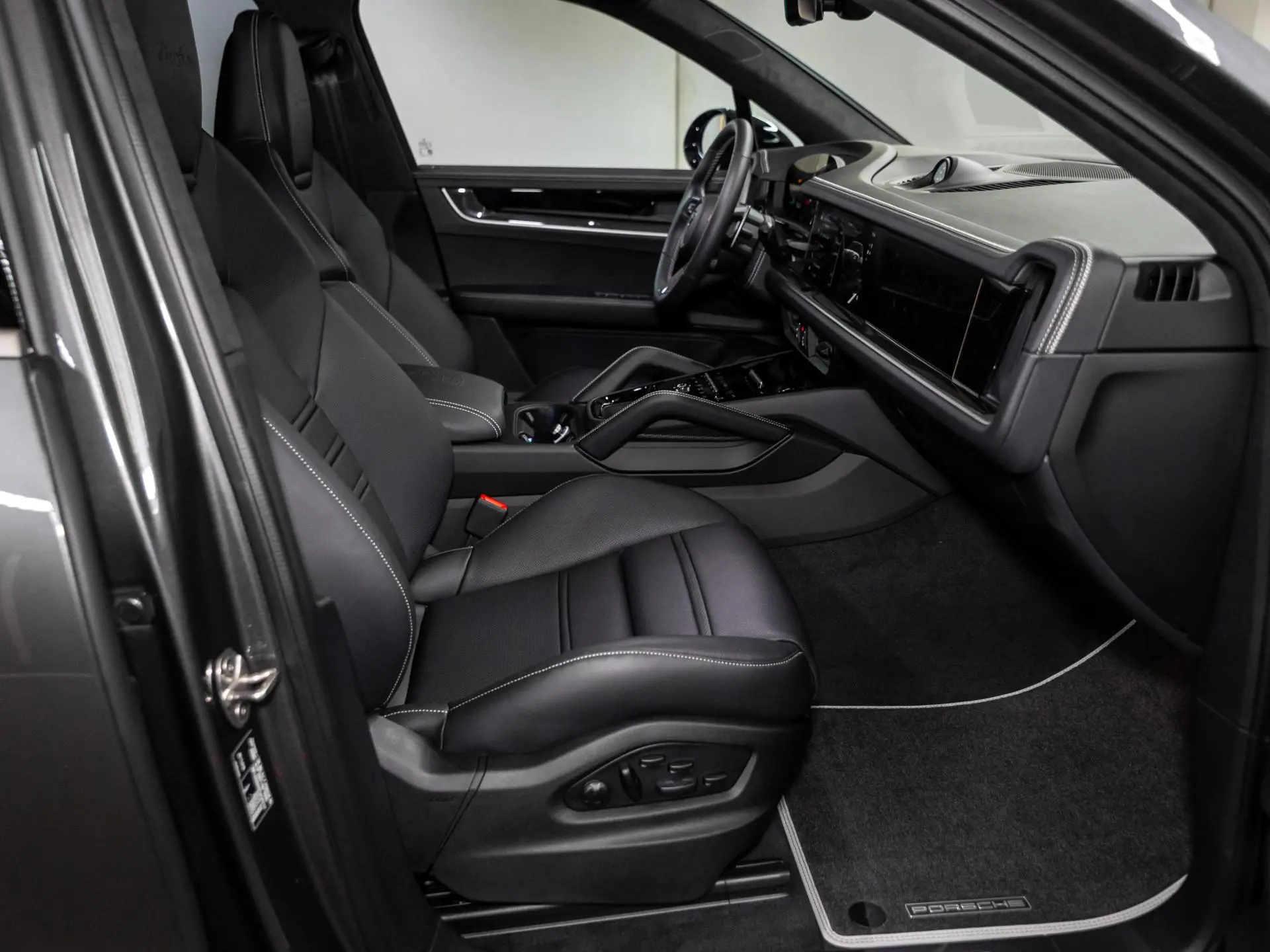 Cayenne Turbo E-Hybrid