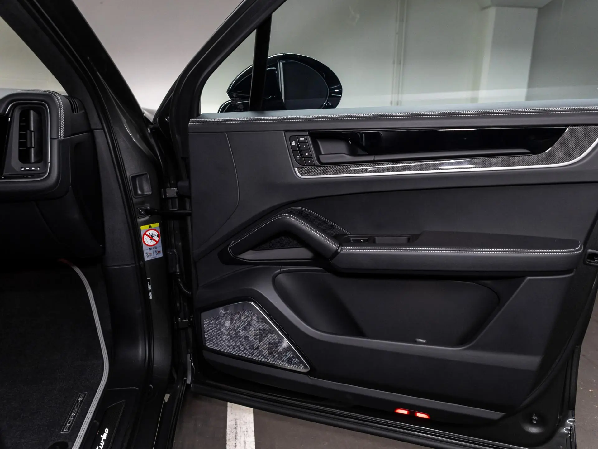 Cayenne Turbo E-Hybrid