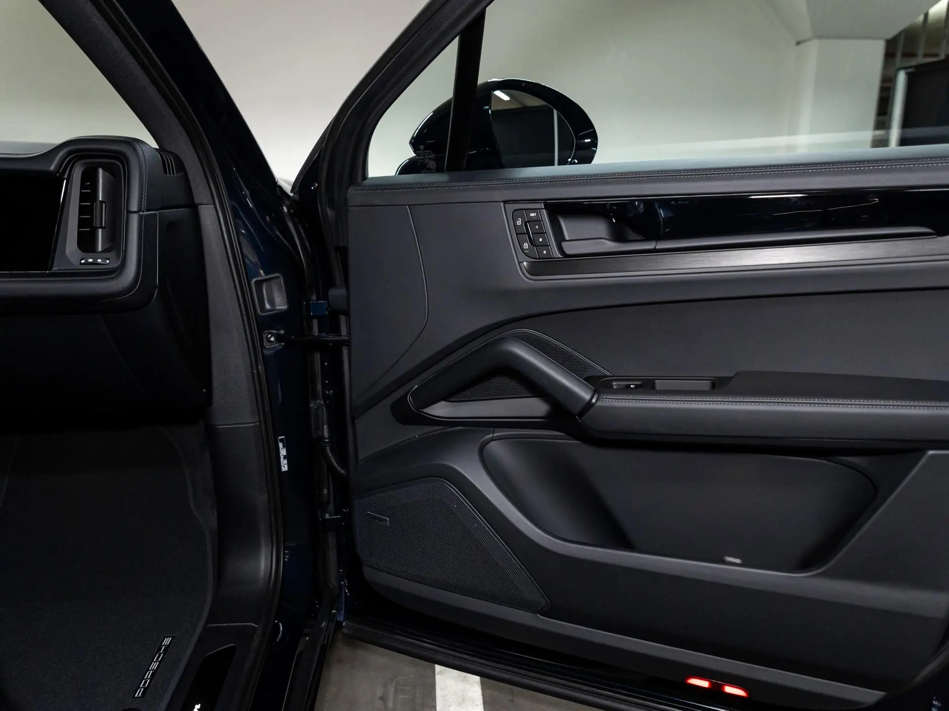 Cayenne S E-Hybrid Black Edition