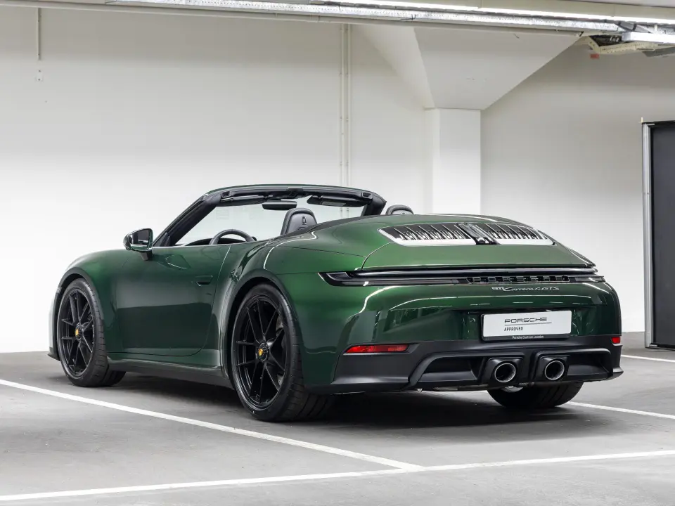 911 Carrera 4 GTS Cabriolet