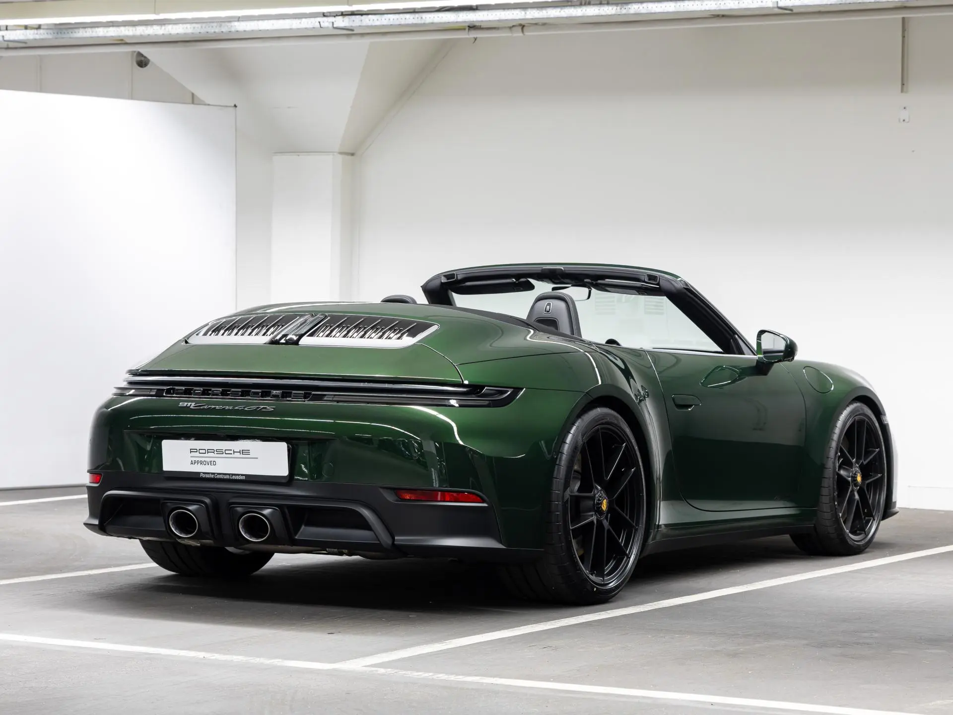 911 Carrera 4 GTS Cabriolet