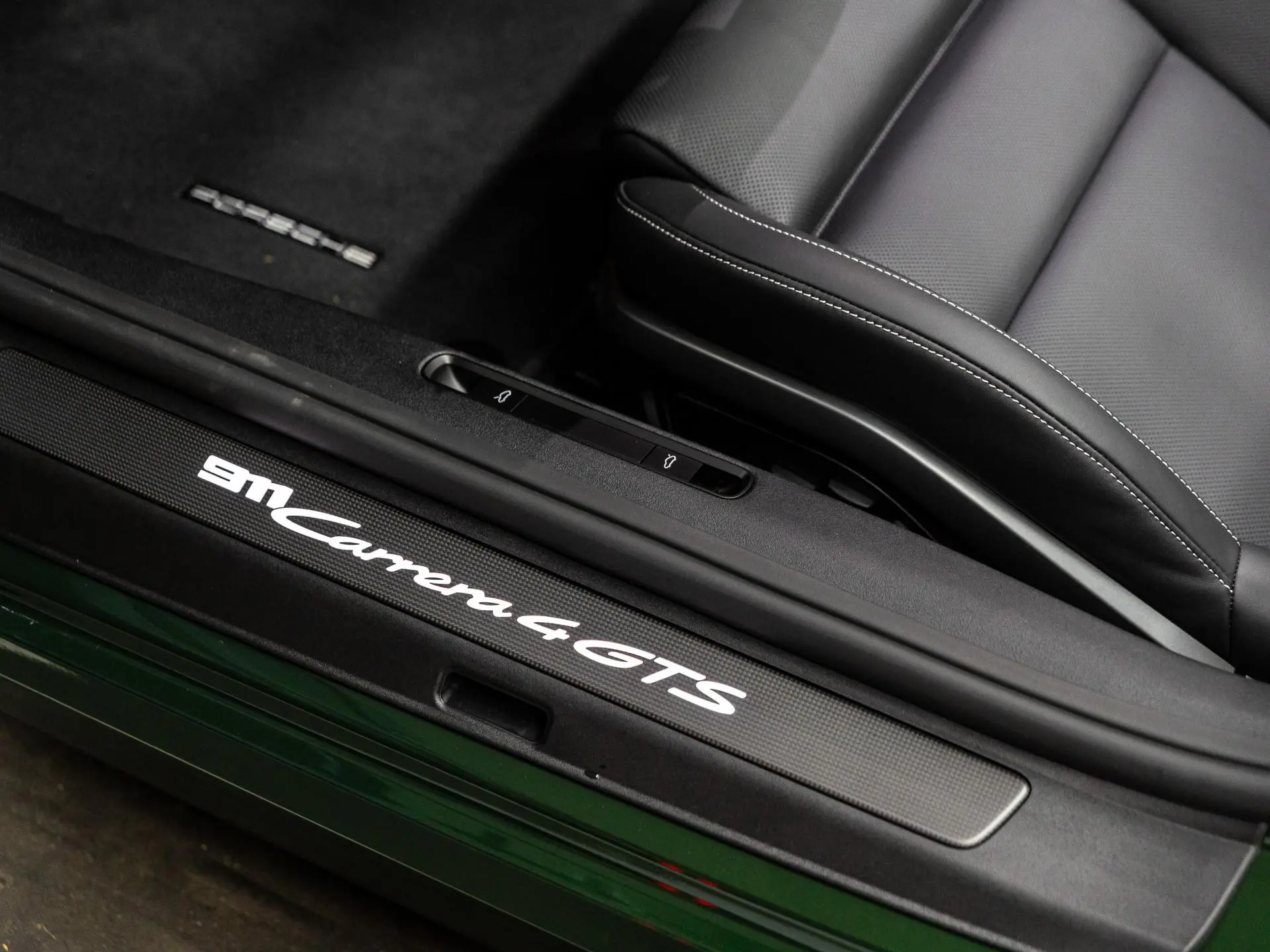 911 Carrera 4 GTS Cabriolet