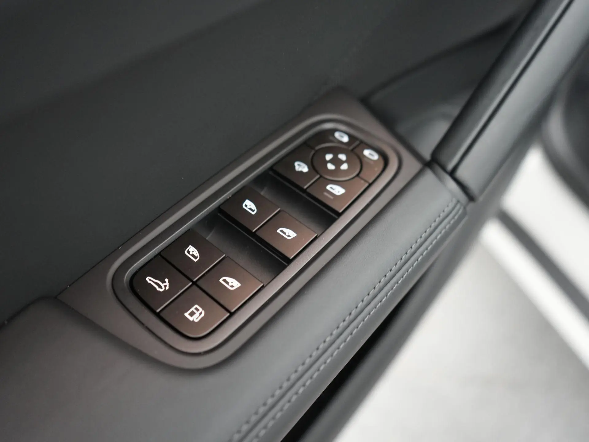 Cayenne E-Hybrid Black Edition Coupé