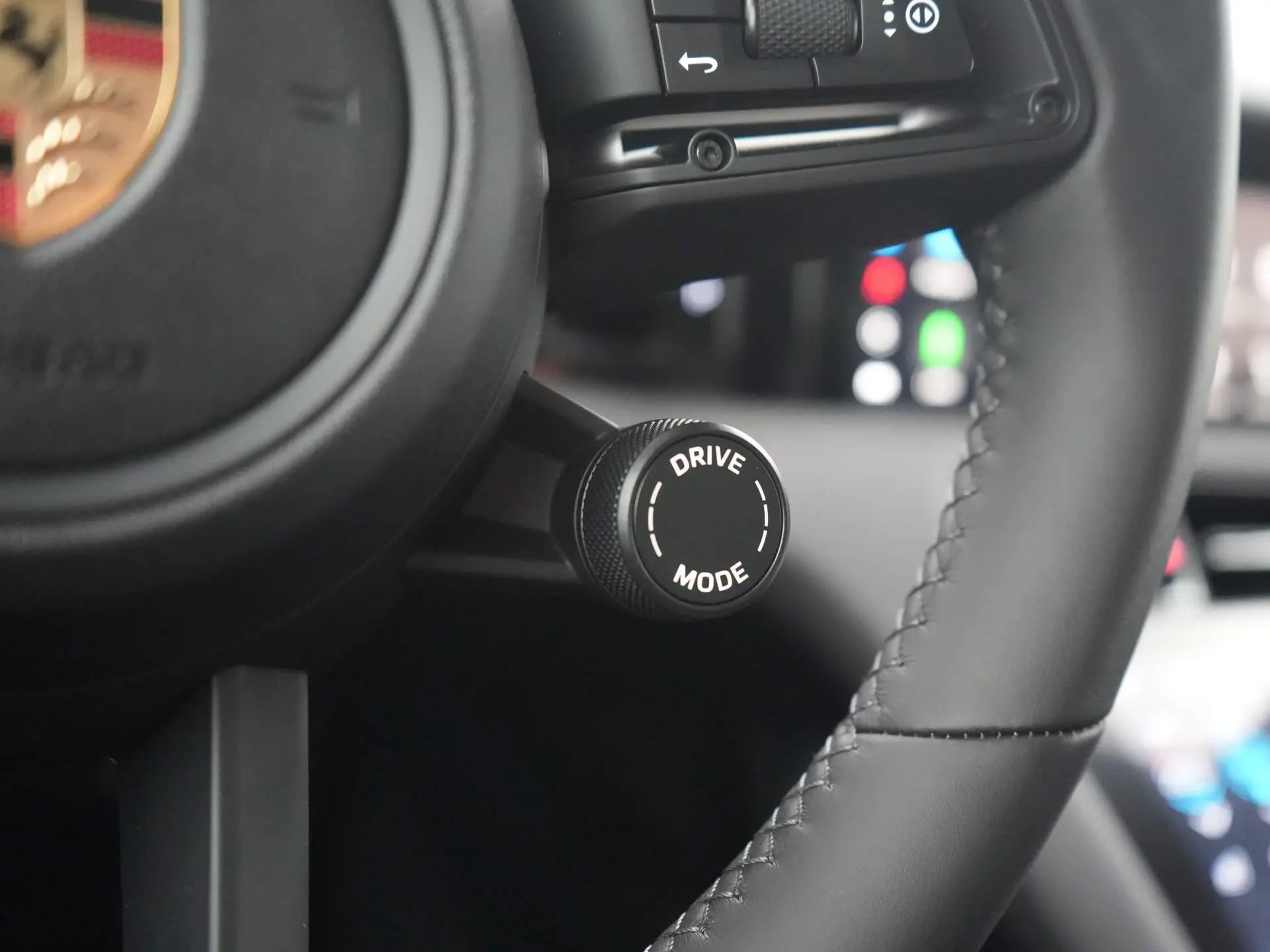 Taycan 4 Cross Turismo