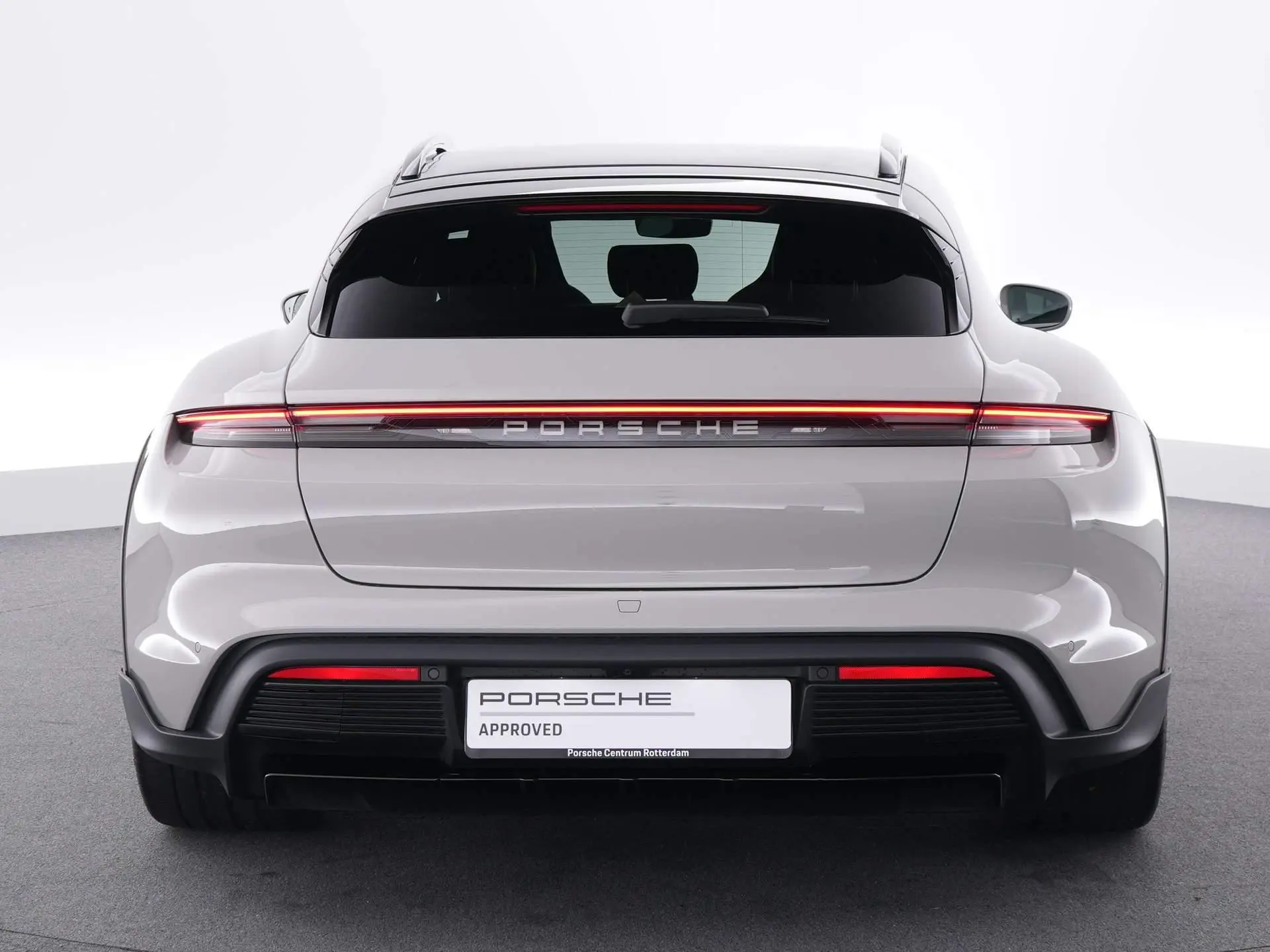 Taycan 4 Cross Turismo