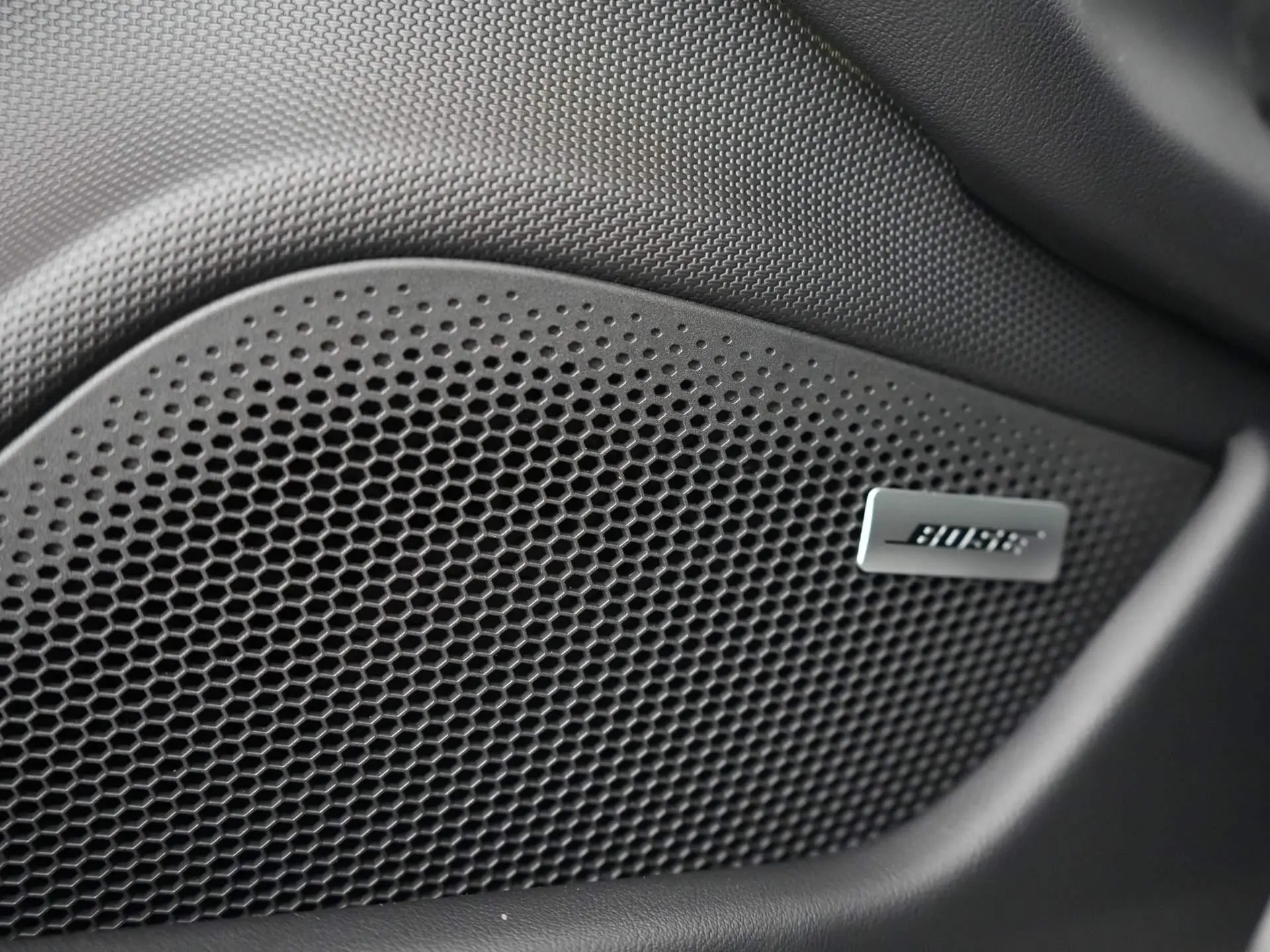 Taycan 4 Cross Turismo