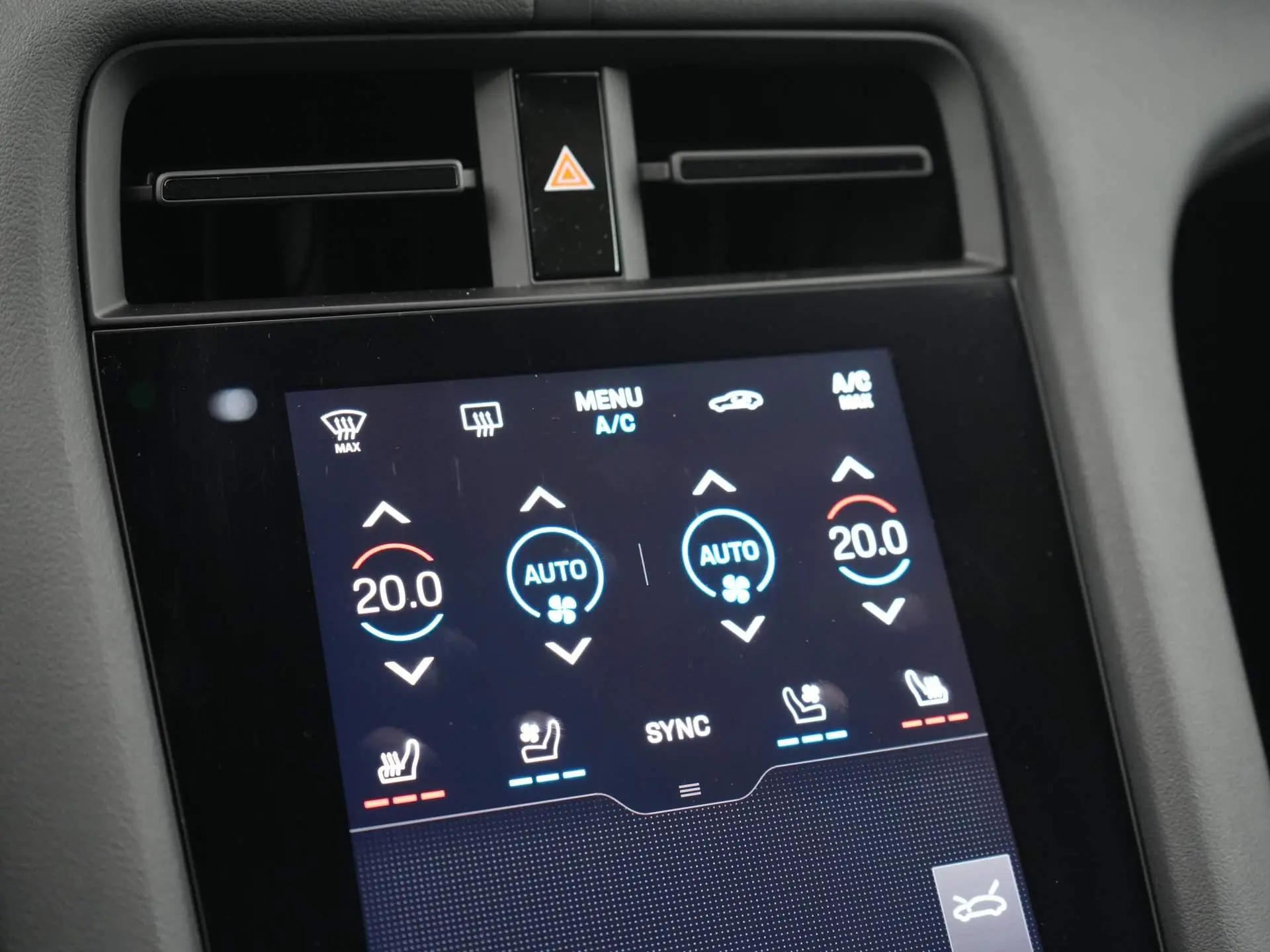 Taycan 4 Cross Turismo