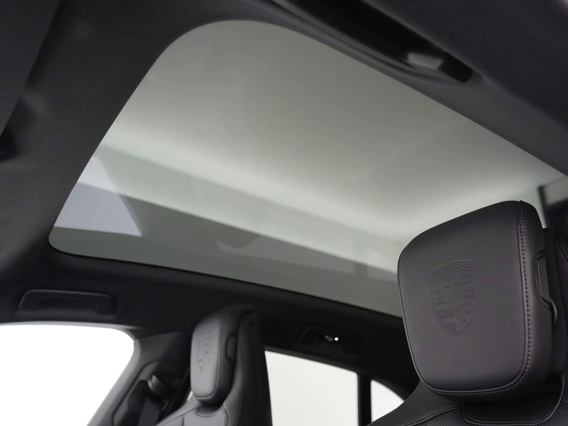 Taycan 4 Cross Turismo