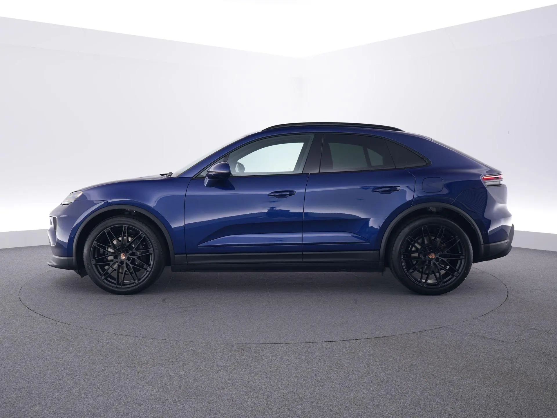 Macan 4