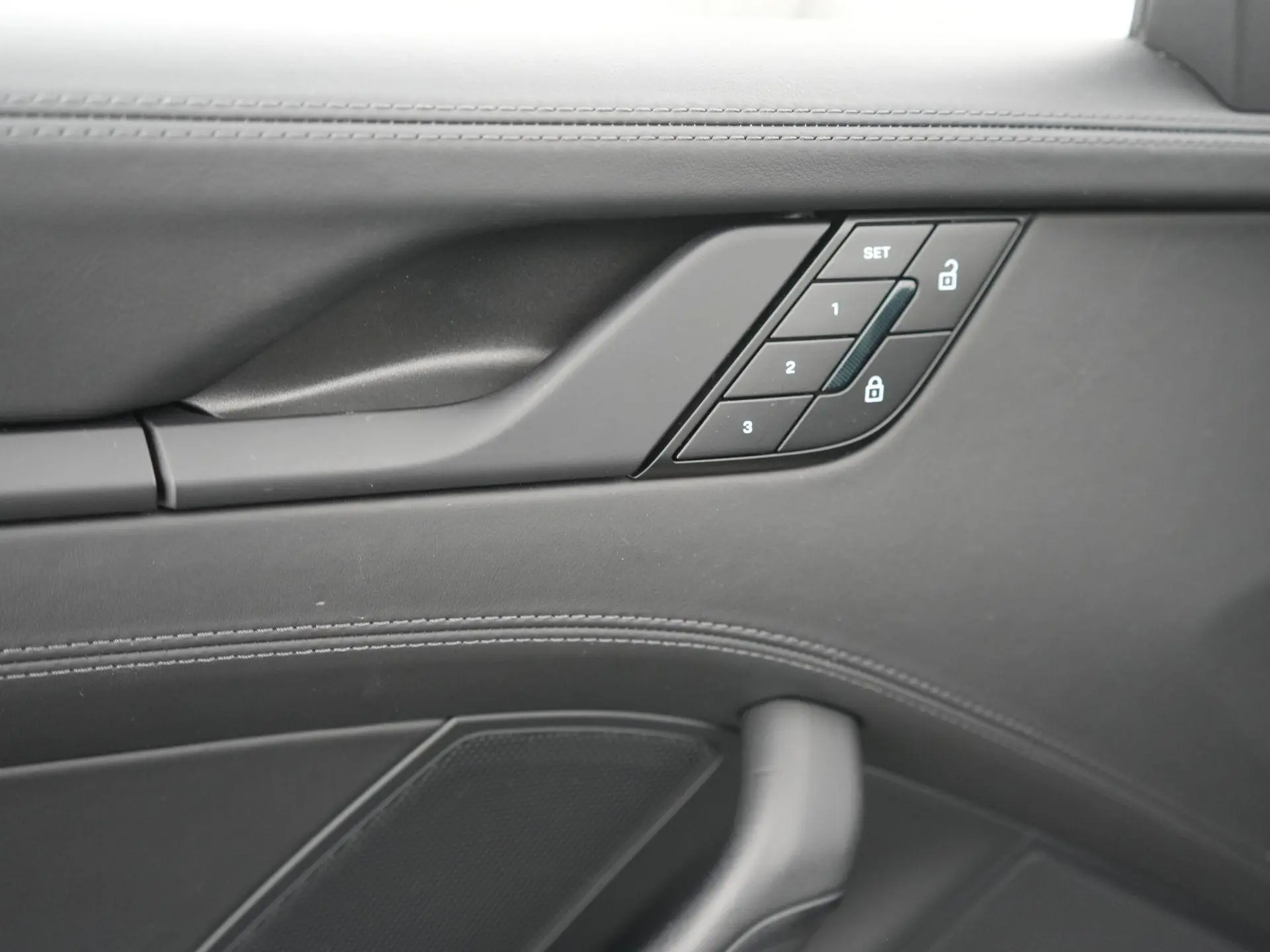 911 Carrera 4 GTS Cabriolet