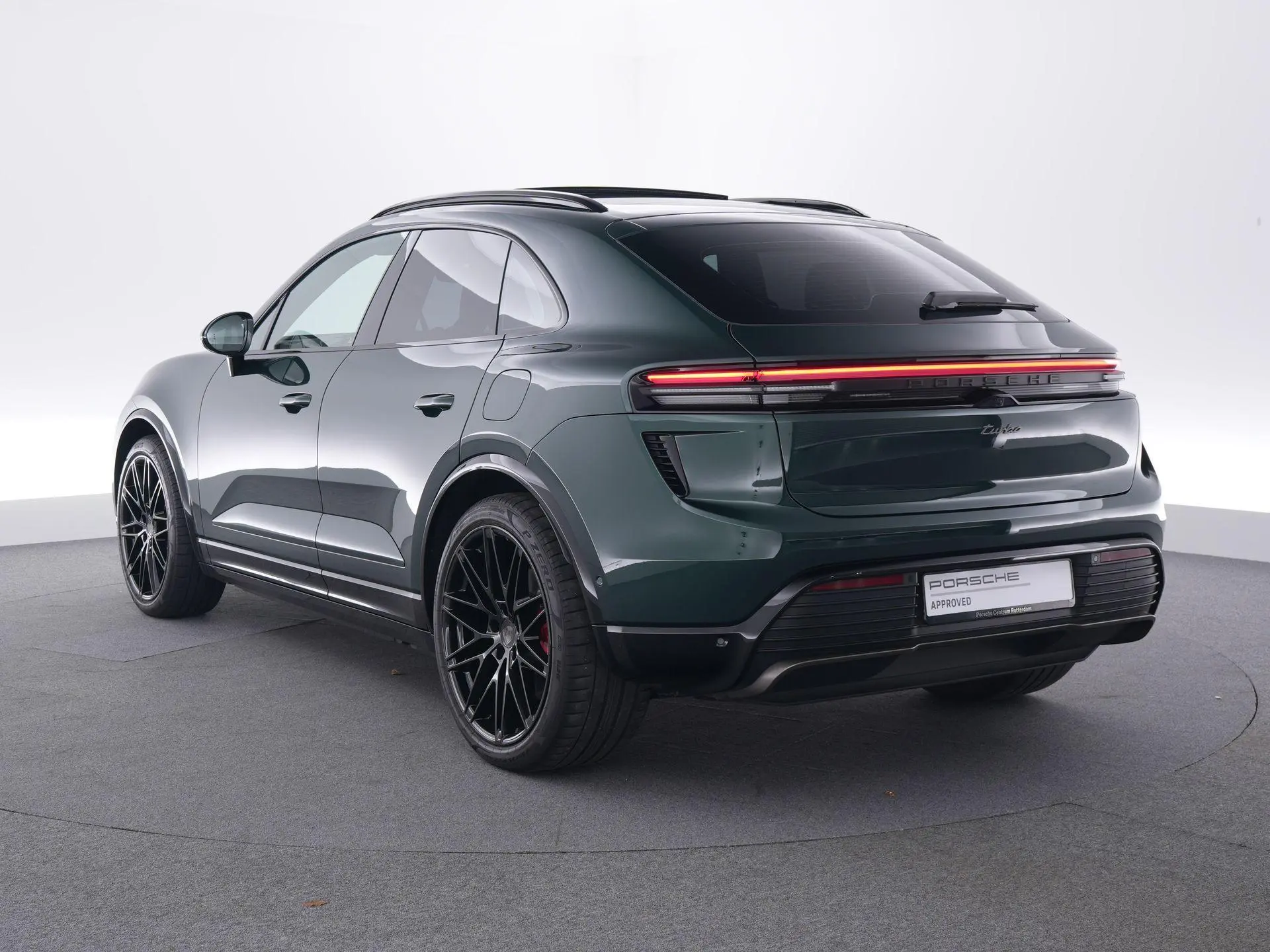 Macan Turbo