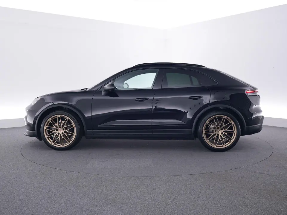 Macan 4