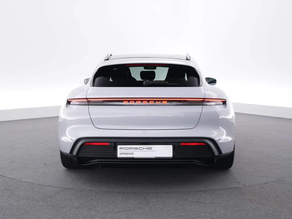 Taycan Sport Tursimo