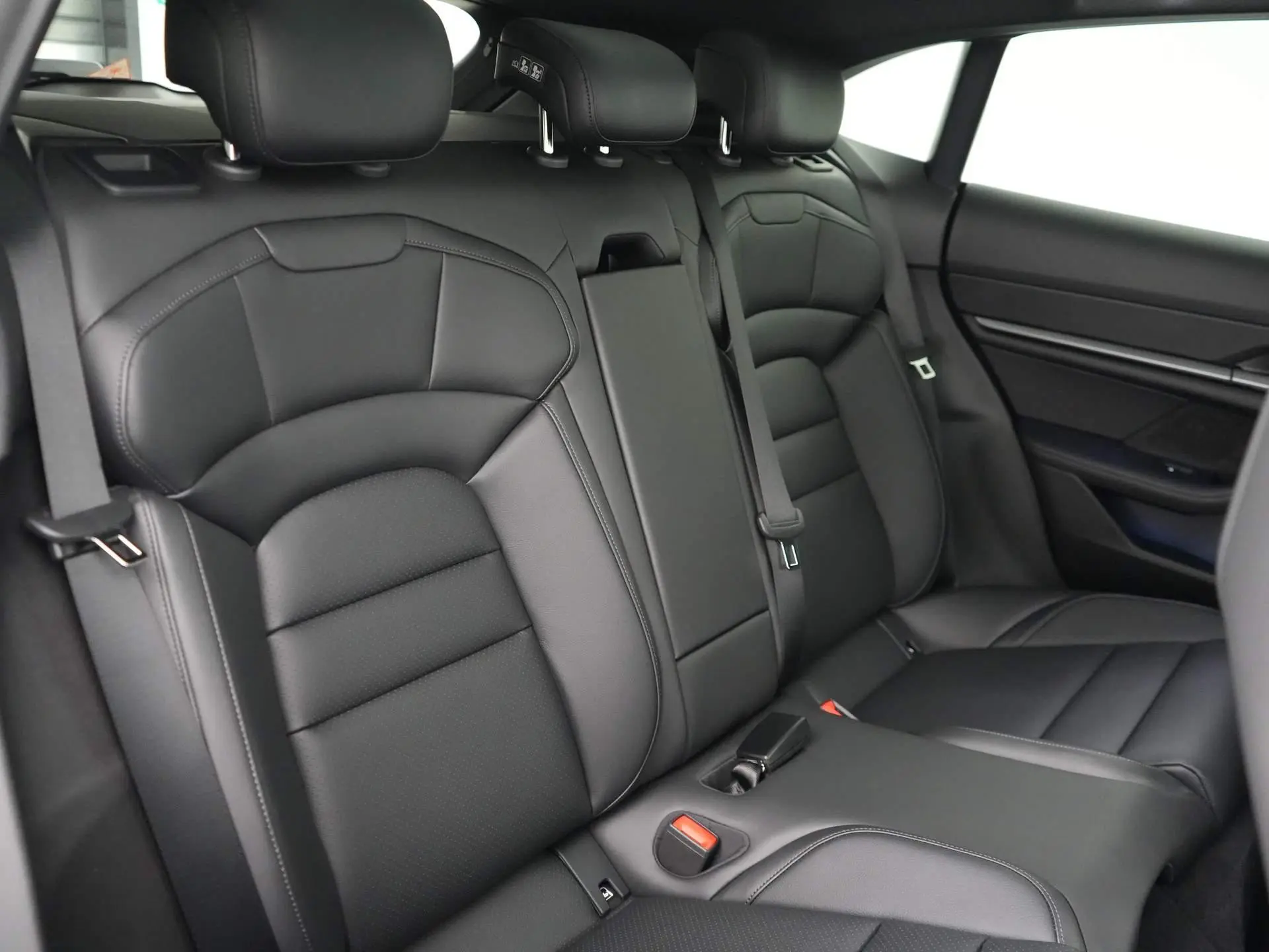 Taycan Sport Tursimo