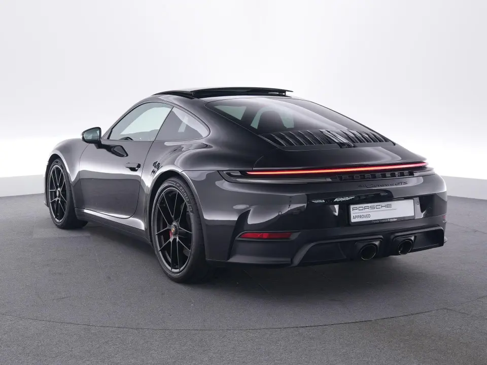 911 Carrera 4 GTS