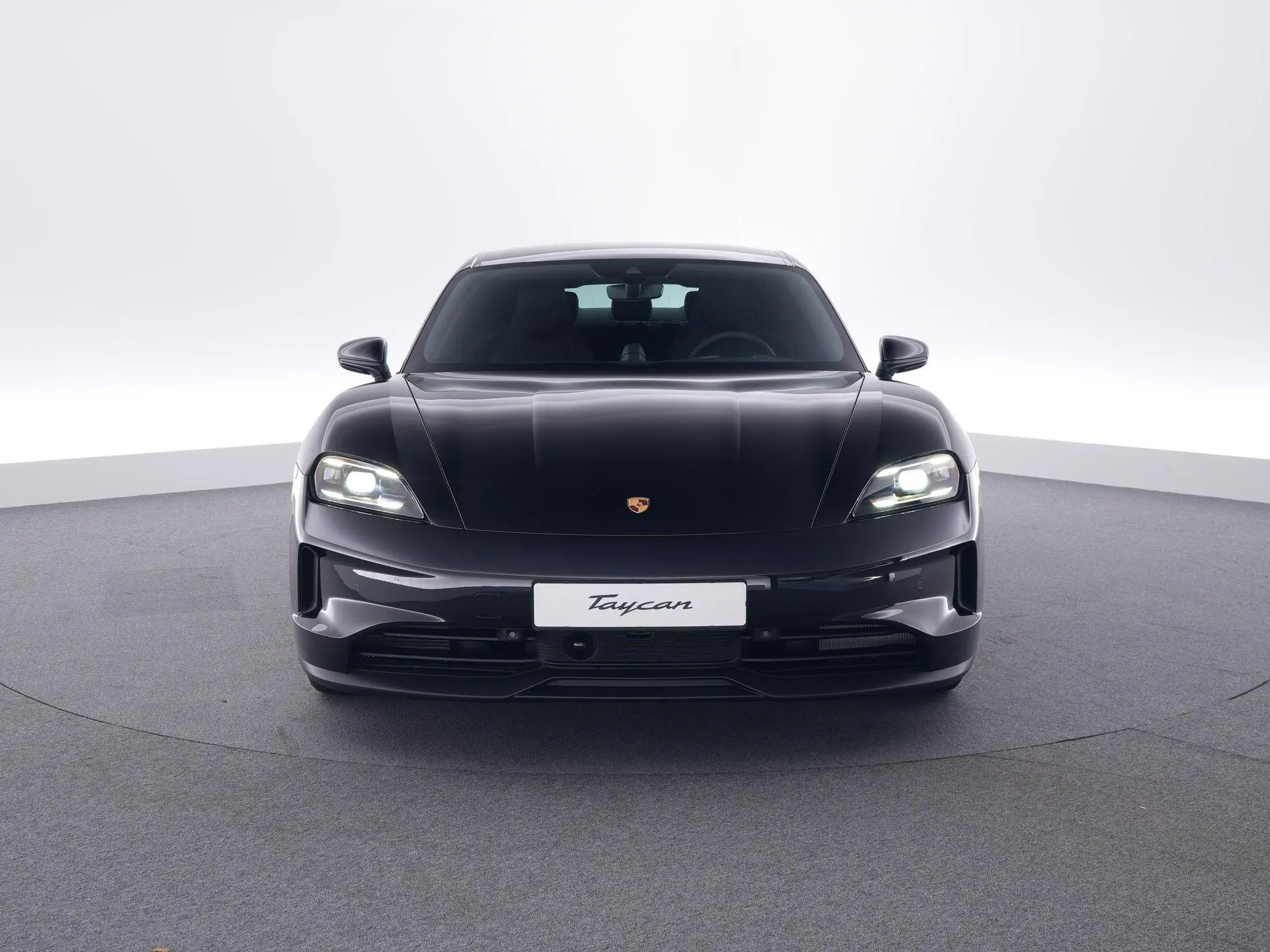 Taycan 4