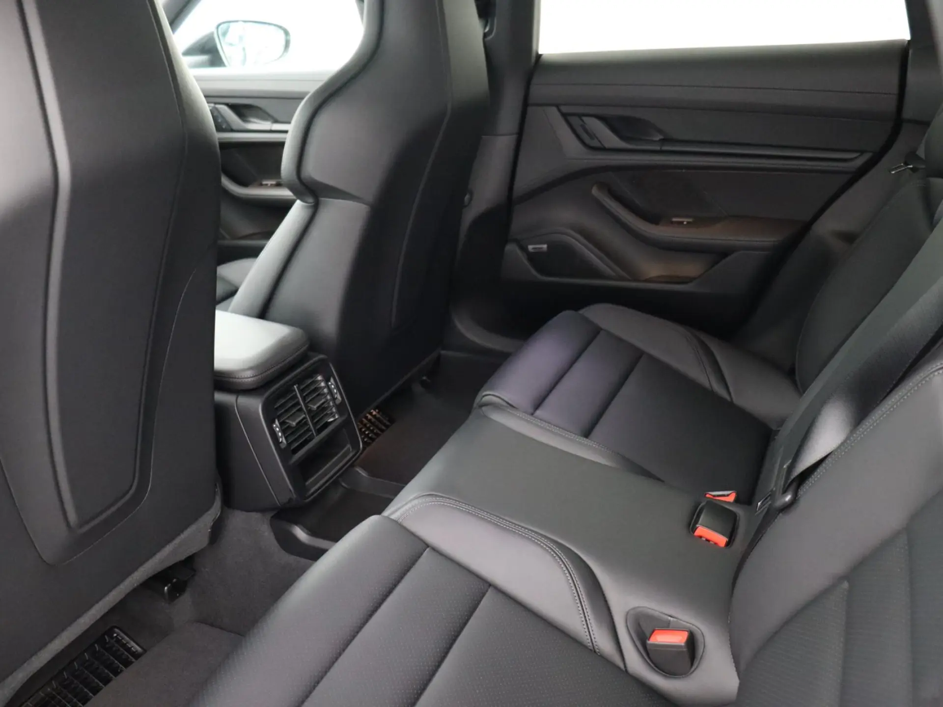 Taycan Sport Tursimo