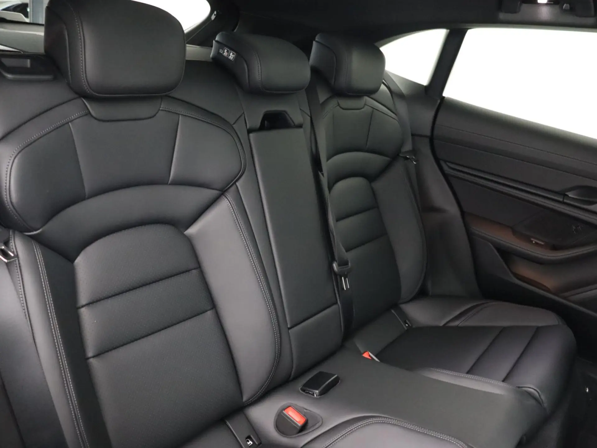 Taycan Sport Tursimo