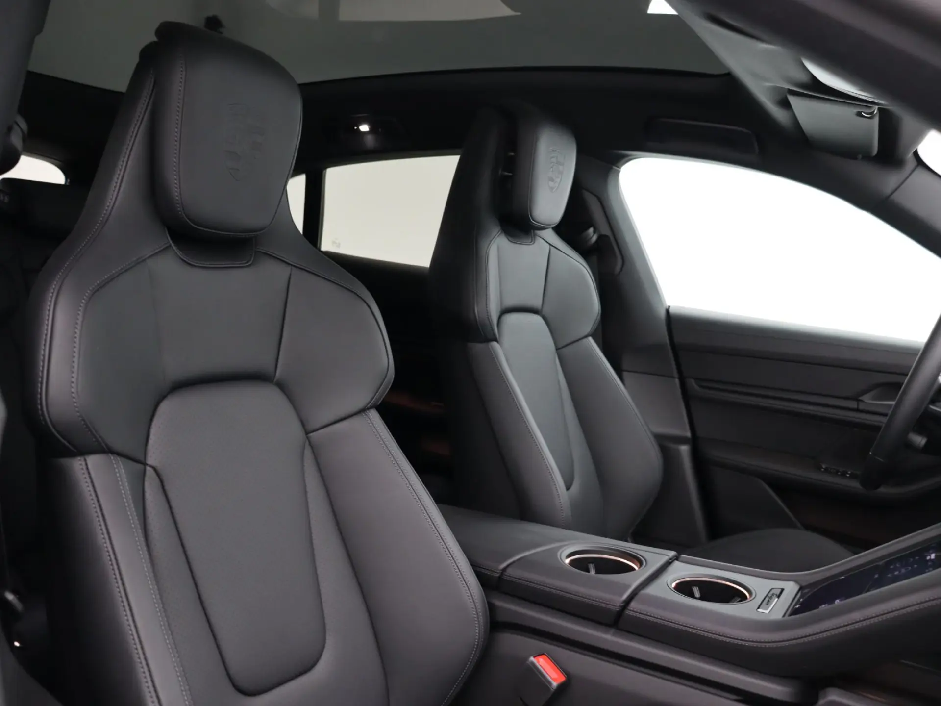 Taycan Sport Tursimo