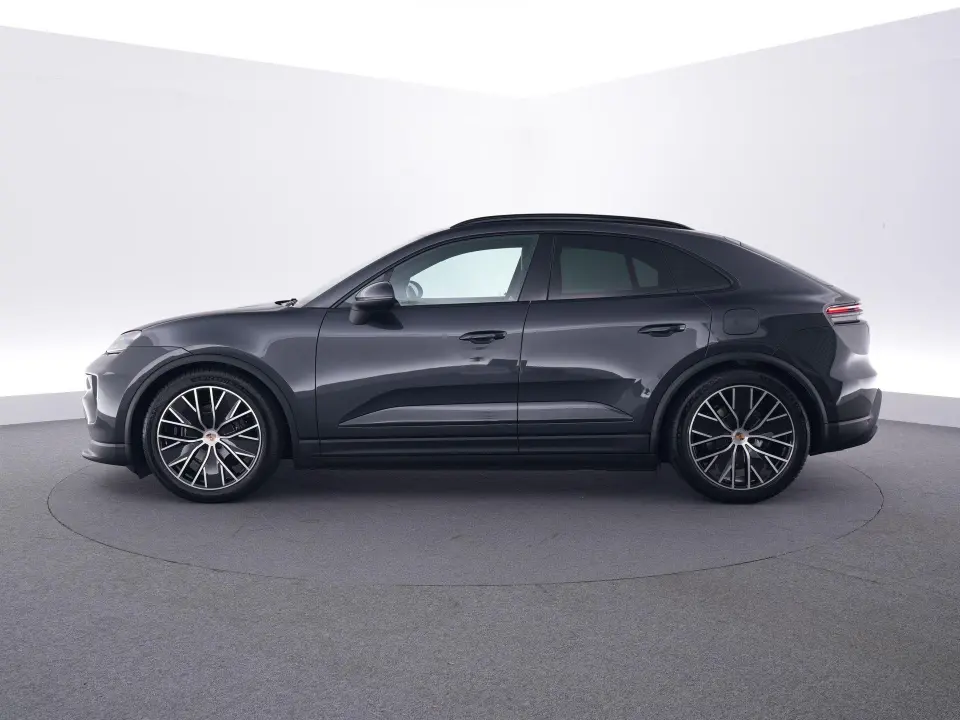 Macan 4