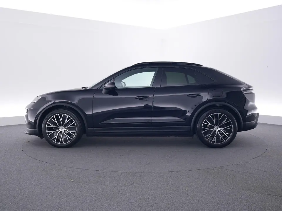 Macan 4