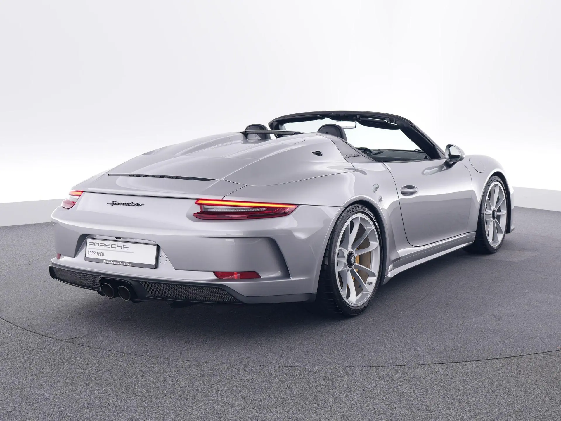 911 Speedster