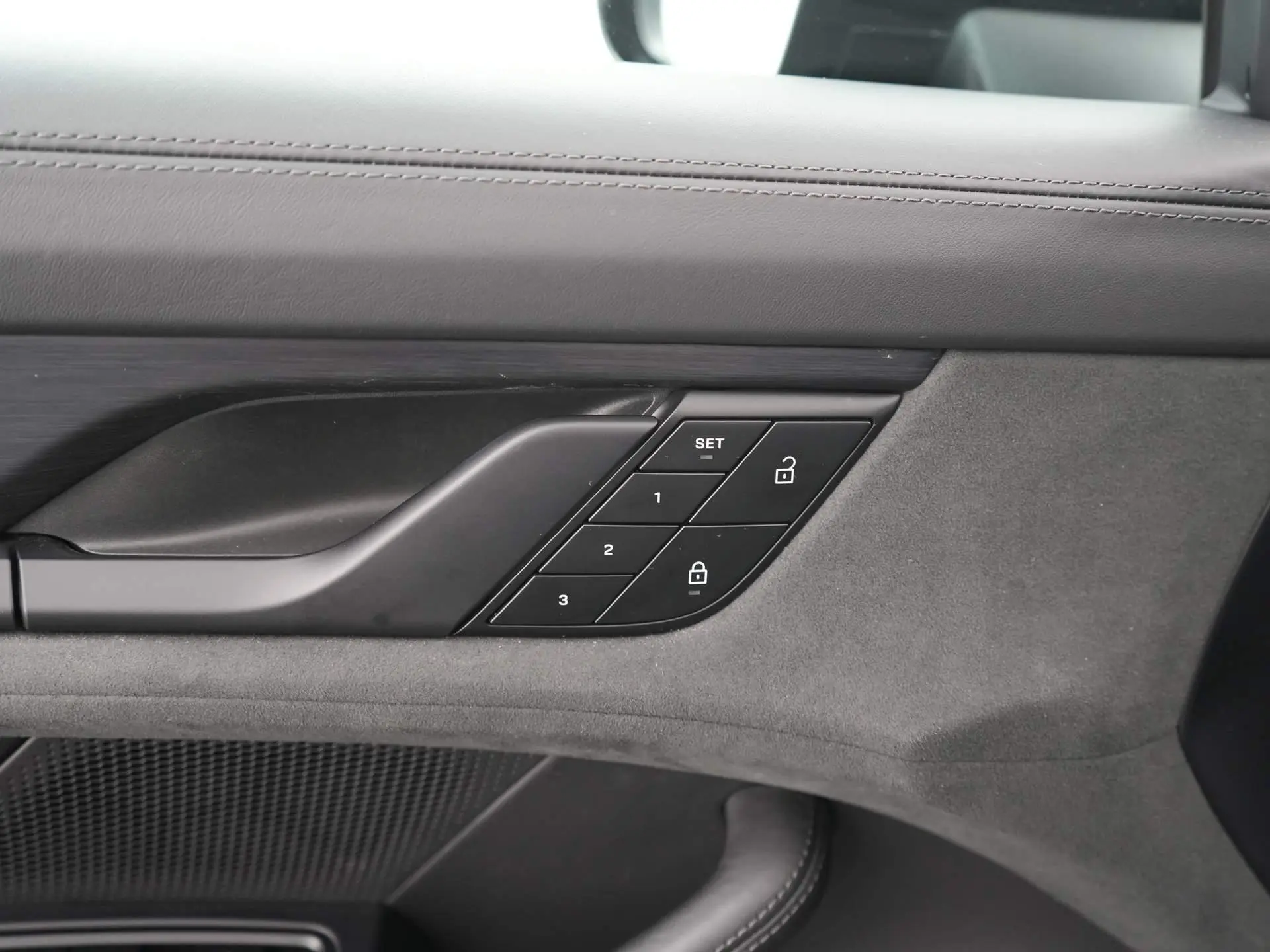 Taycan GTS Sport Turismo