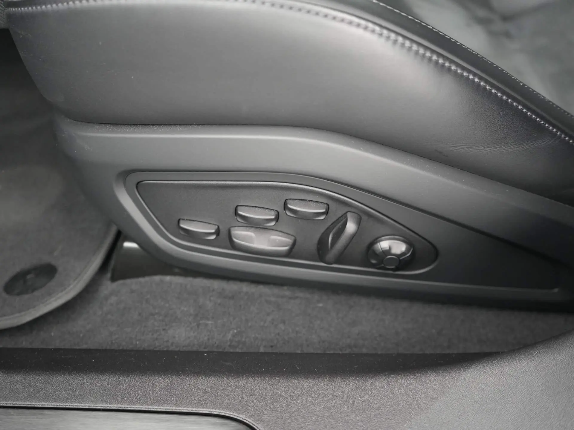 Taycan GTS Sport Turismo