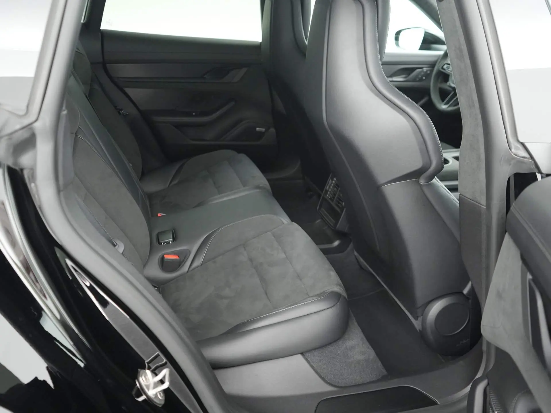 Taycan GTS Sport Turismo