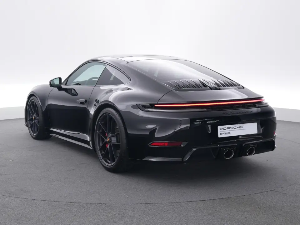 911 Carrera 4 GTS