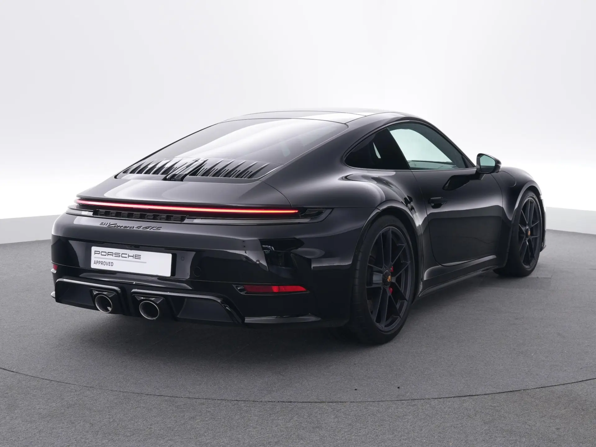 911 Carrera 4 GTS