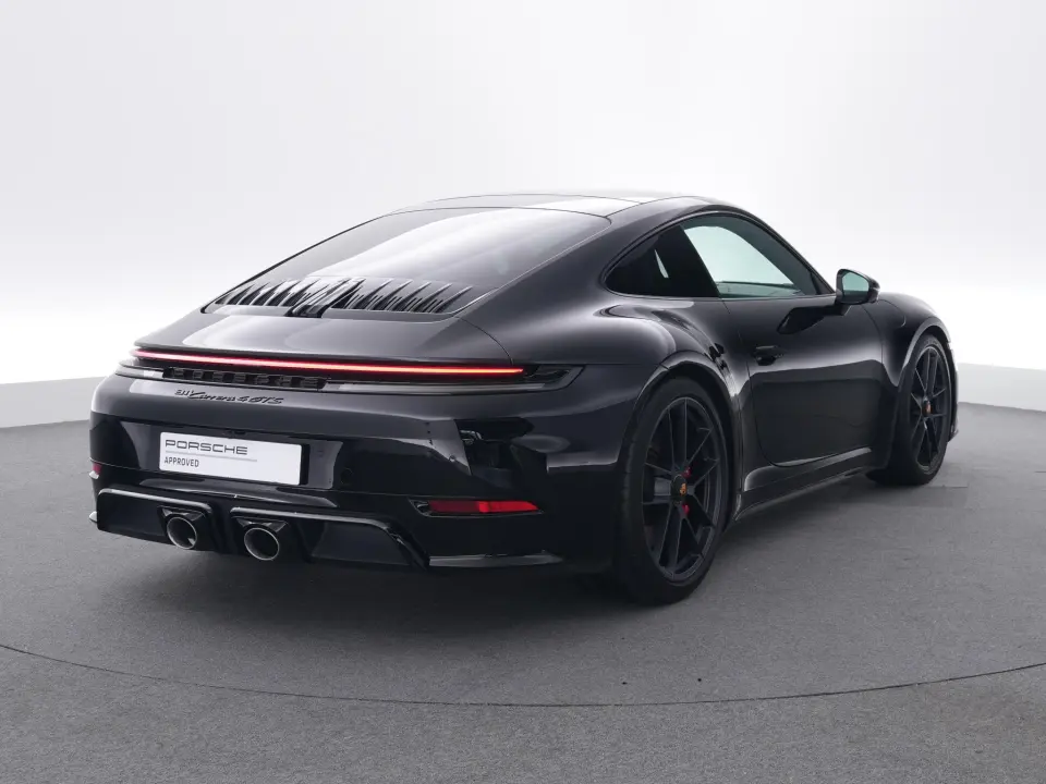 911 Carrera 4 GTS