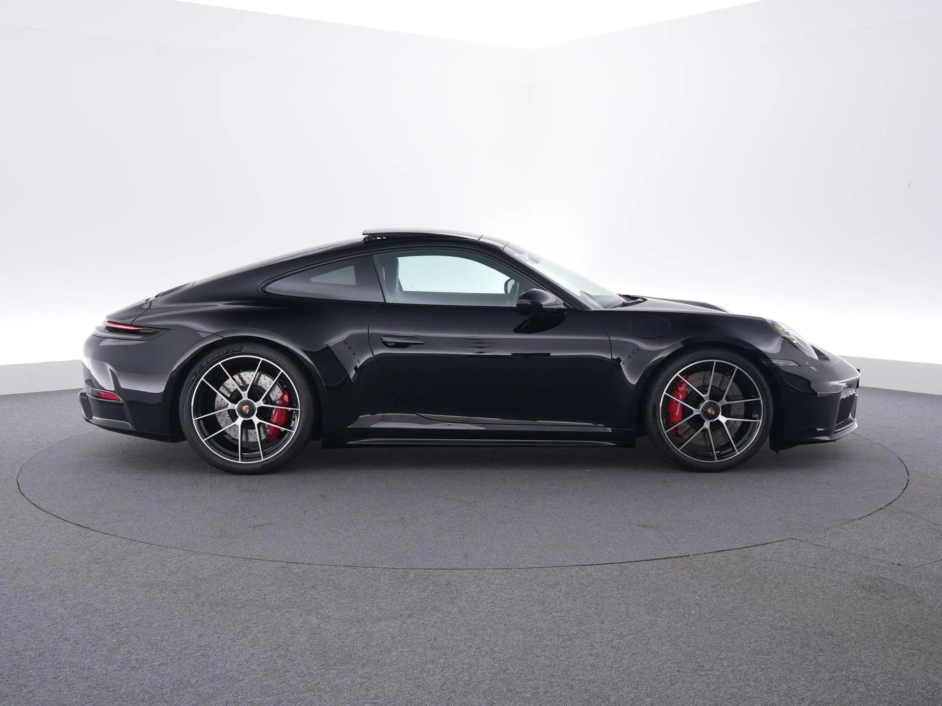 911 Carrera 4 GTS