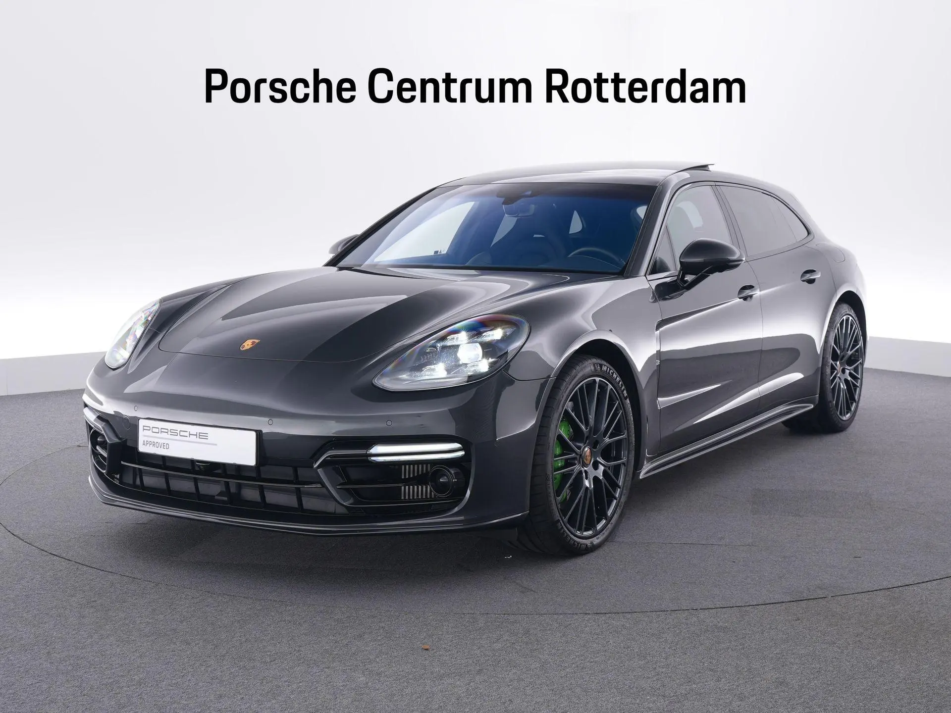 Panamera 4 E-Hybrid Sport Turismo Platinum Edition