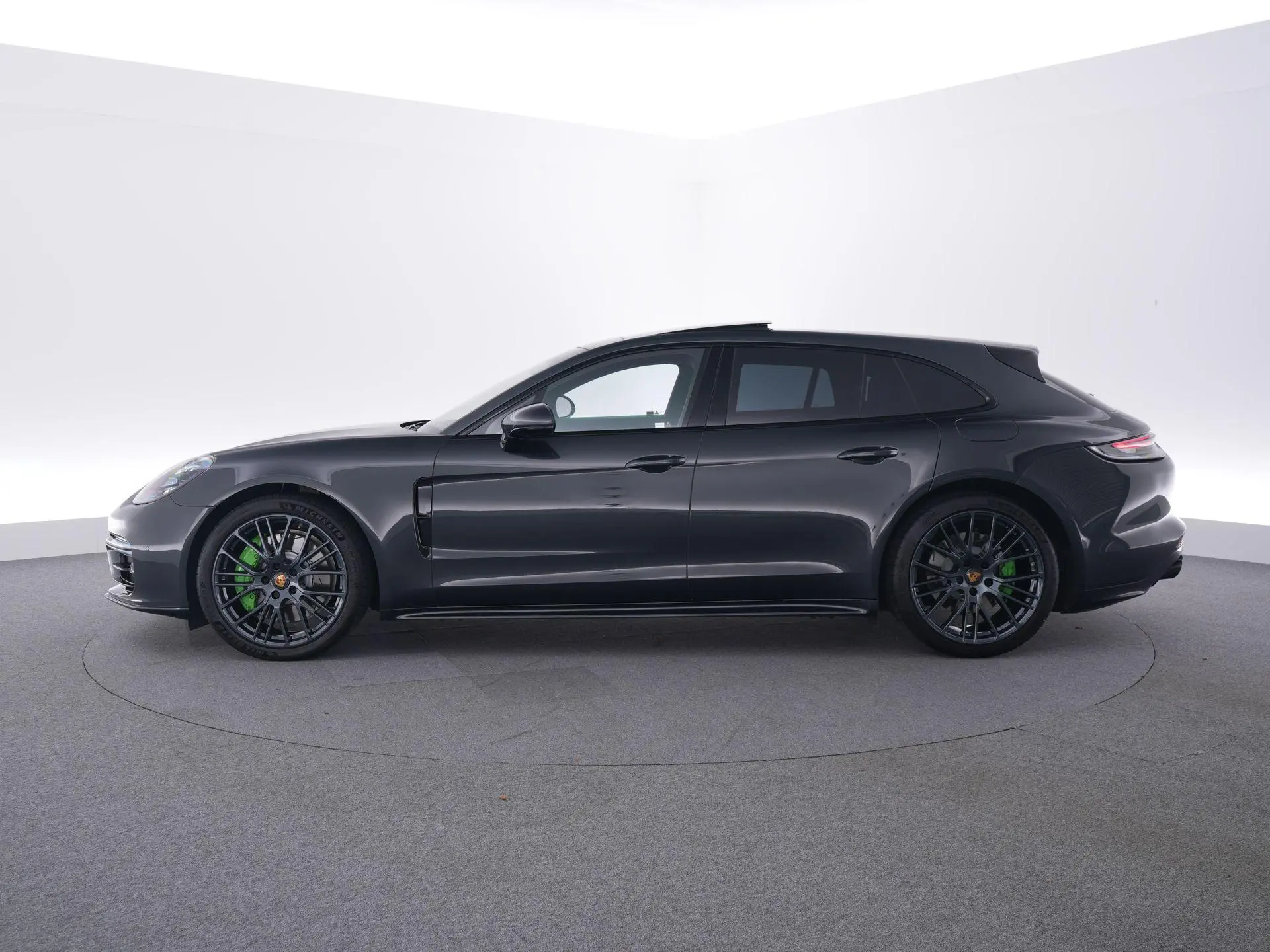 Panamera 4 E-Hybrid Sport Turismo Platinum Edition