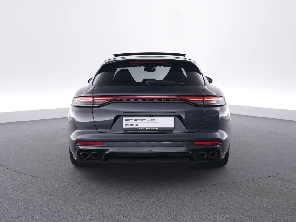 Panamera 4 E-Hybrid Sport Turismo Platinum Edition