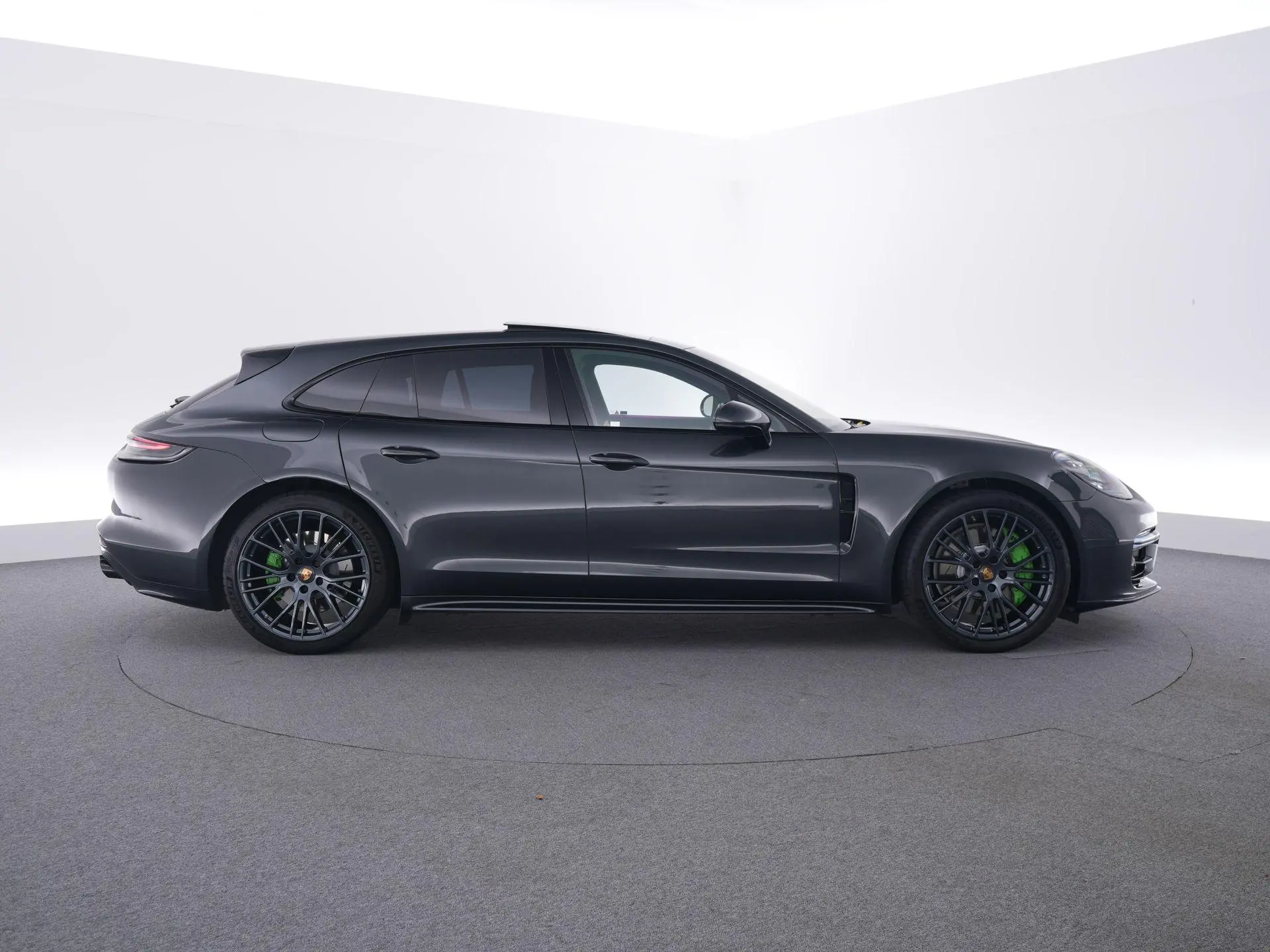Panamera 4 E-Hybrid Sport Turismo Platinum Edition