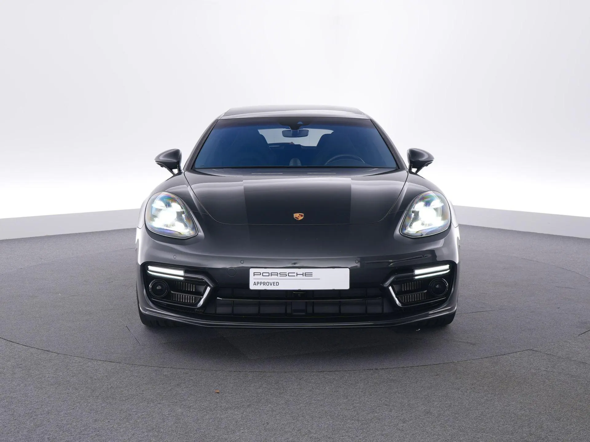 Panamera 4 E-Hybrid Sport Turismo Platinum Edition