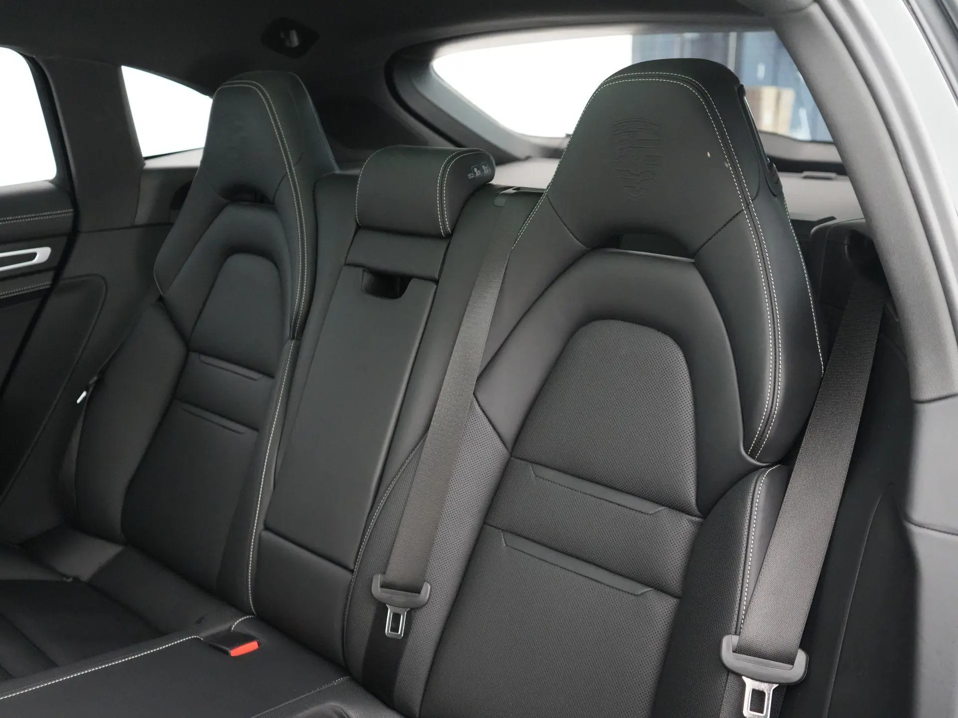 Panamera 4 E-Hybrid Sport Turismo Platinum Edition