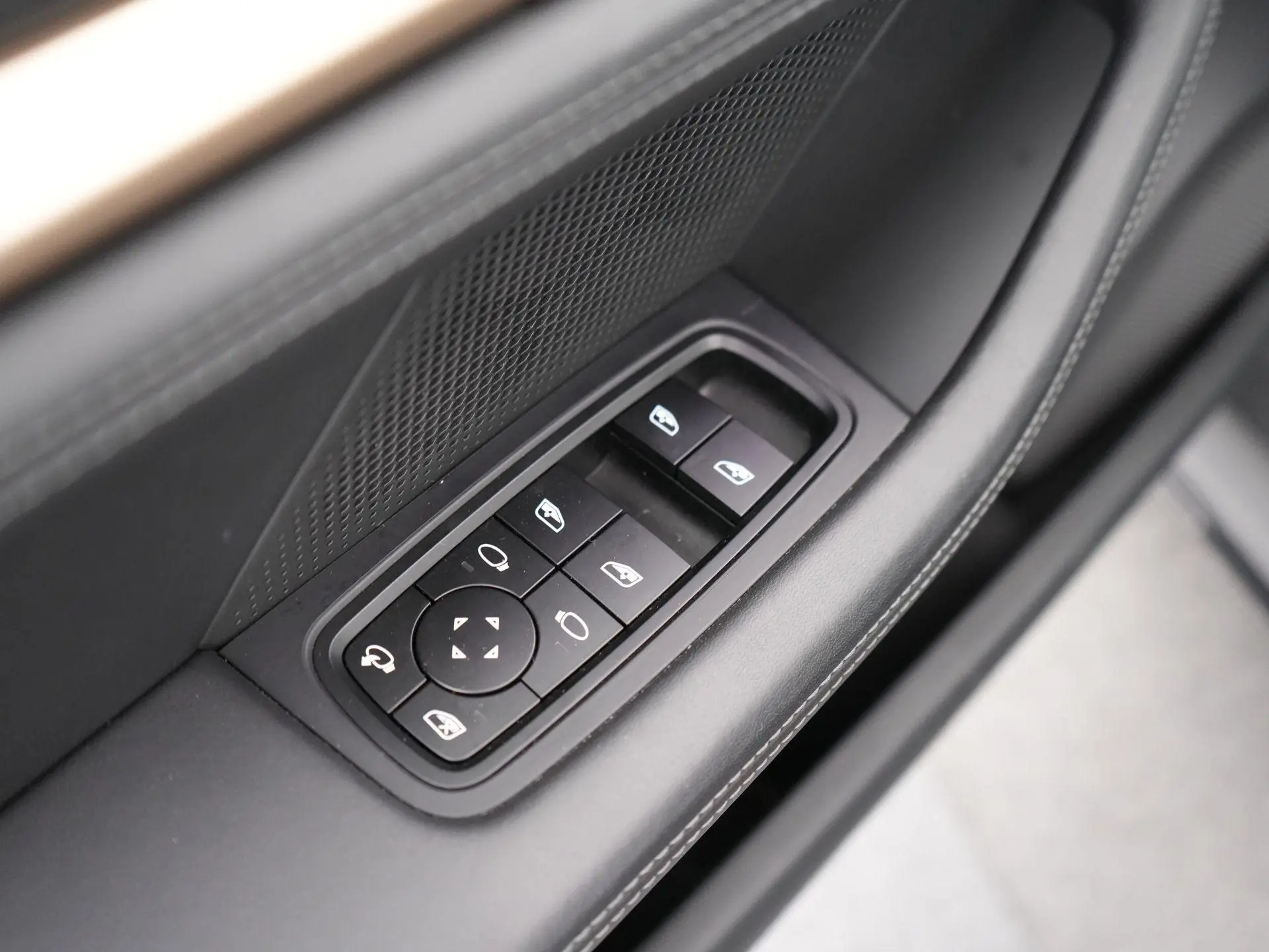 Taycan 4 Cross Turismo